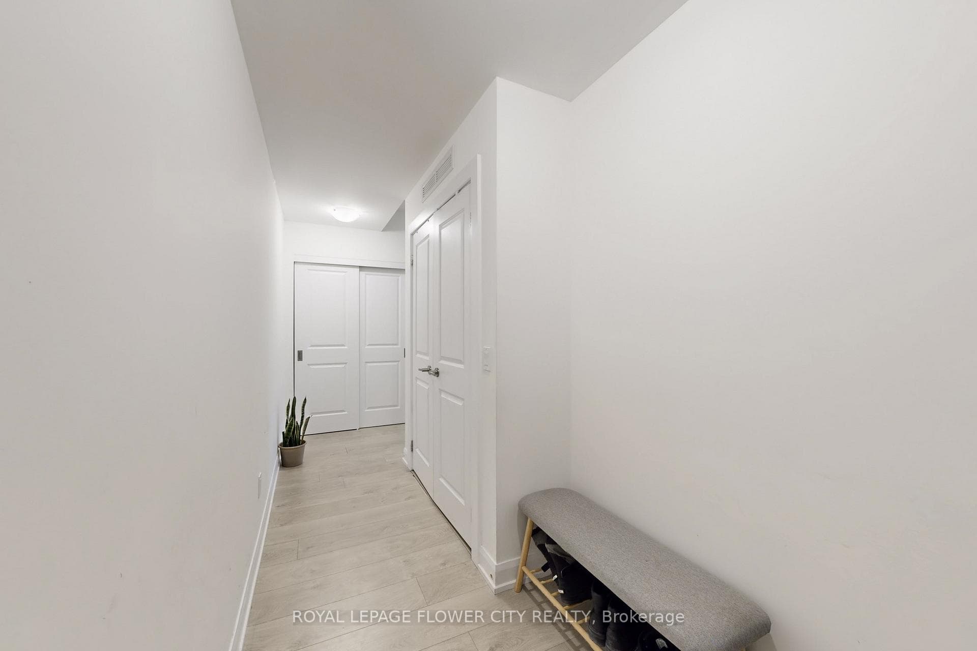 3220 William Coltson Avenue Unit 307 - Condo photo 25 of 50 in Oakville, Ontario