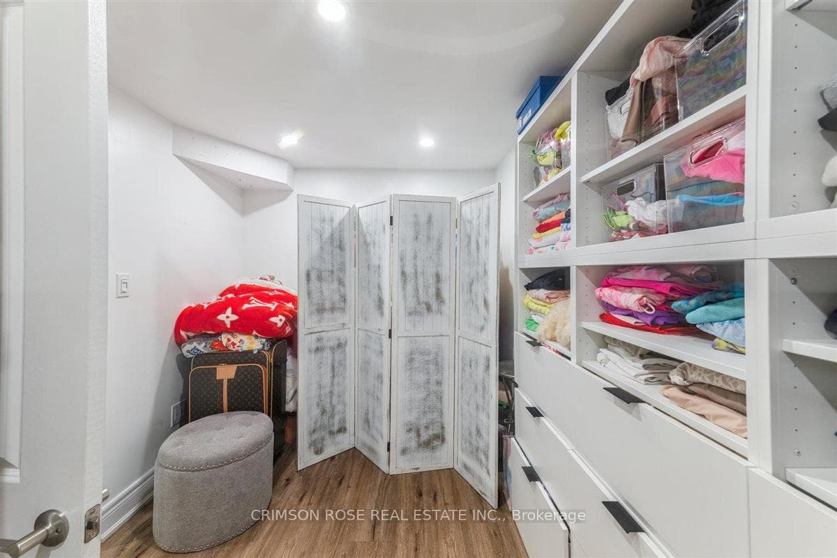 89 Holyrood Avenue - Detached photo 30 of 34 in Oakville, Ontario