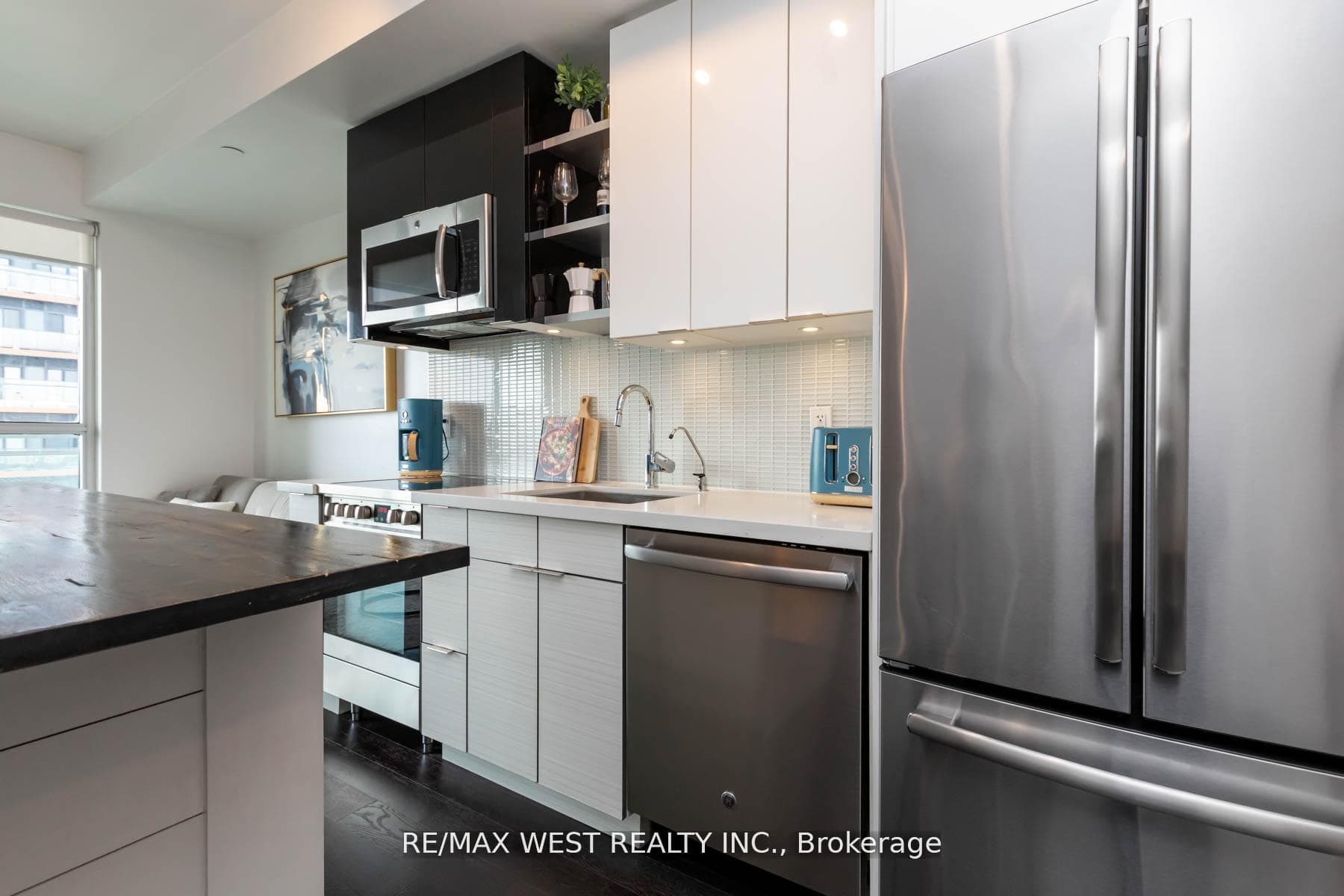 33 Shore Breeze Drive Unit 802 - Condo photo 12 of 38 in Liberty Village / Parkdale / South Parkdale, Ontario