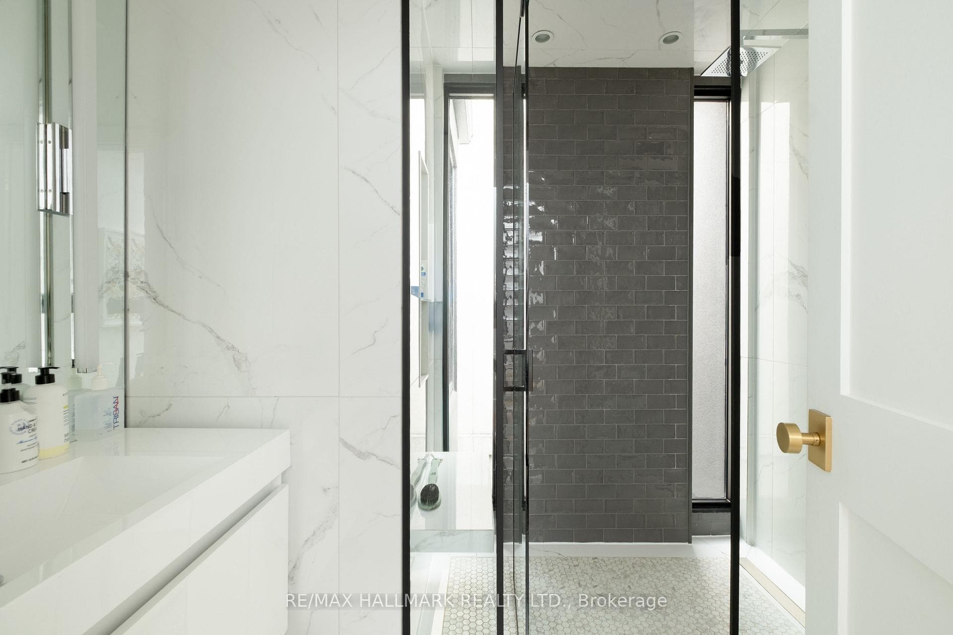 23 Lowther Avenue - Townhouse photo 25 of 33 in Annex / Yorkville / Summerhill, Ontario