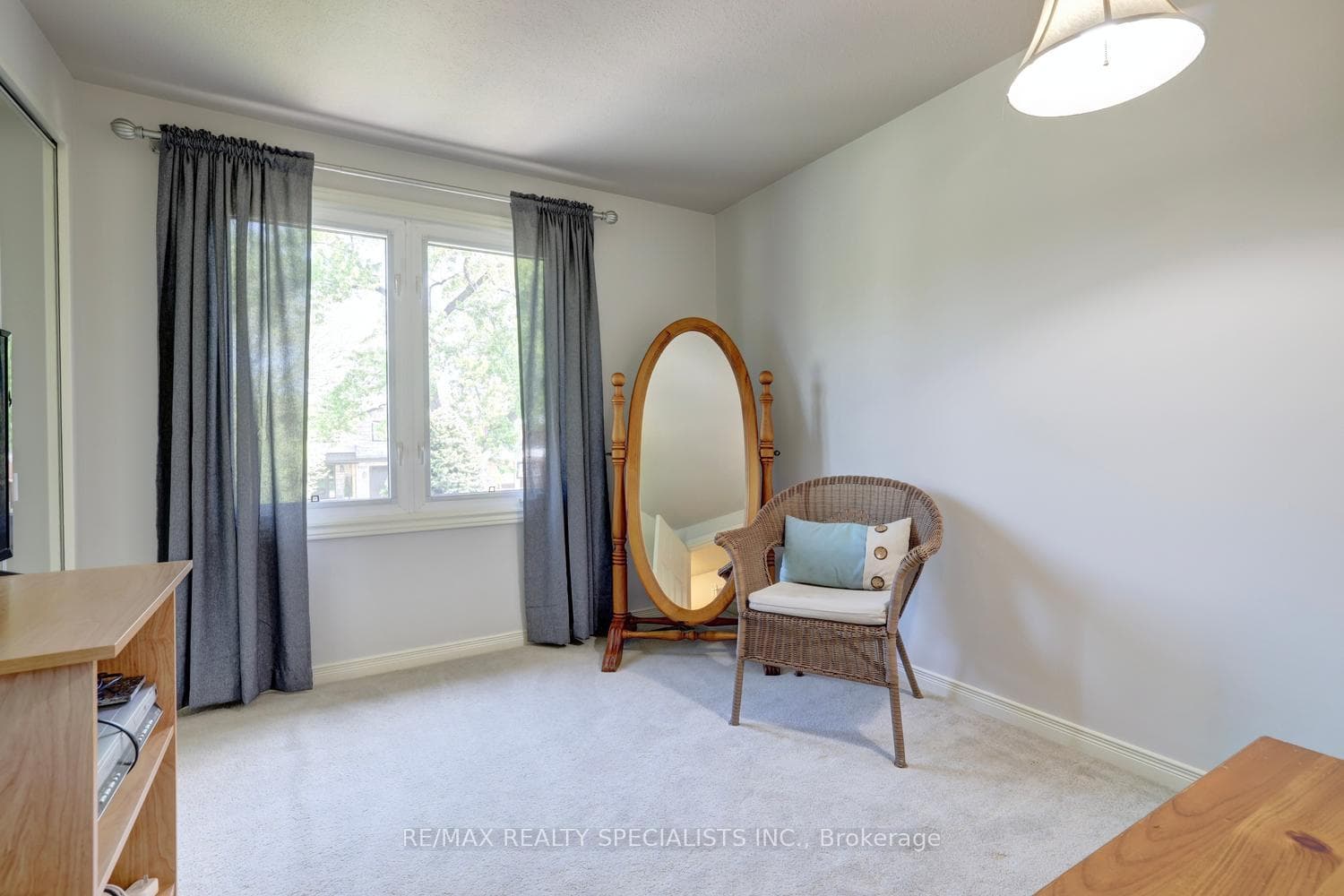 2488 Frankfield Road - Detached photo 23 of 42 in Mississauga, Ontario