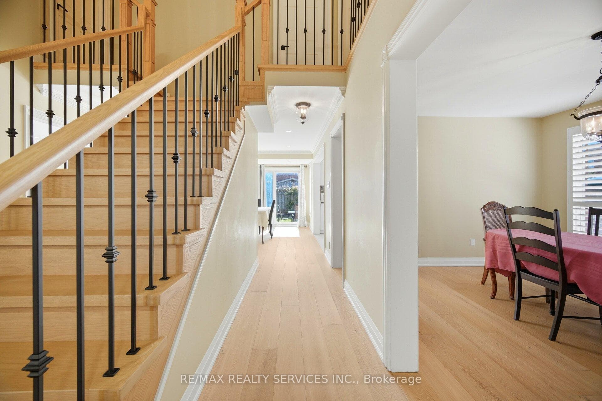 23 Newbury Crescent - Detached photo 11 of 47 in Brampton, Ontario