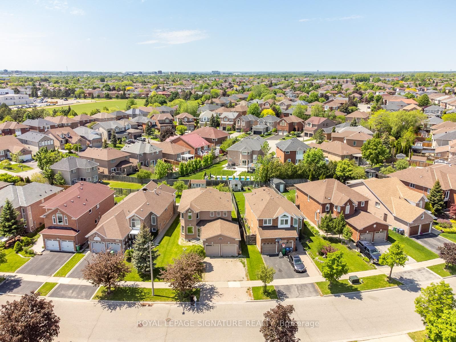 1307 Midgreen Lane - Detached photo 2 of 50 in Mississauga, Ontario