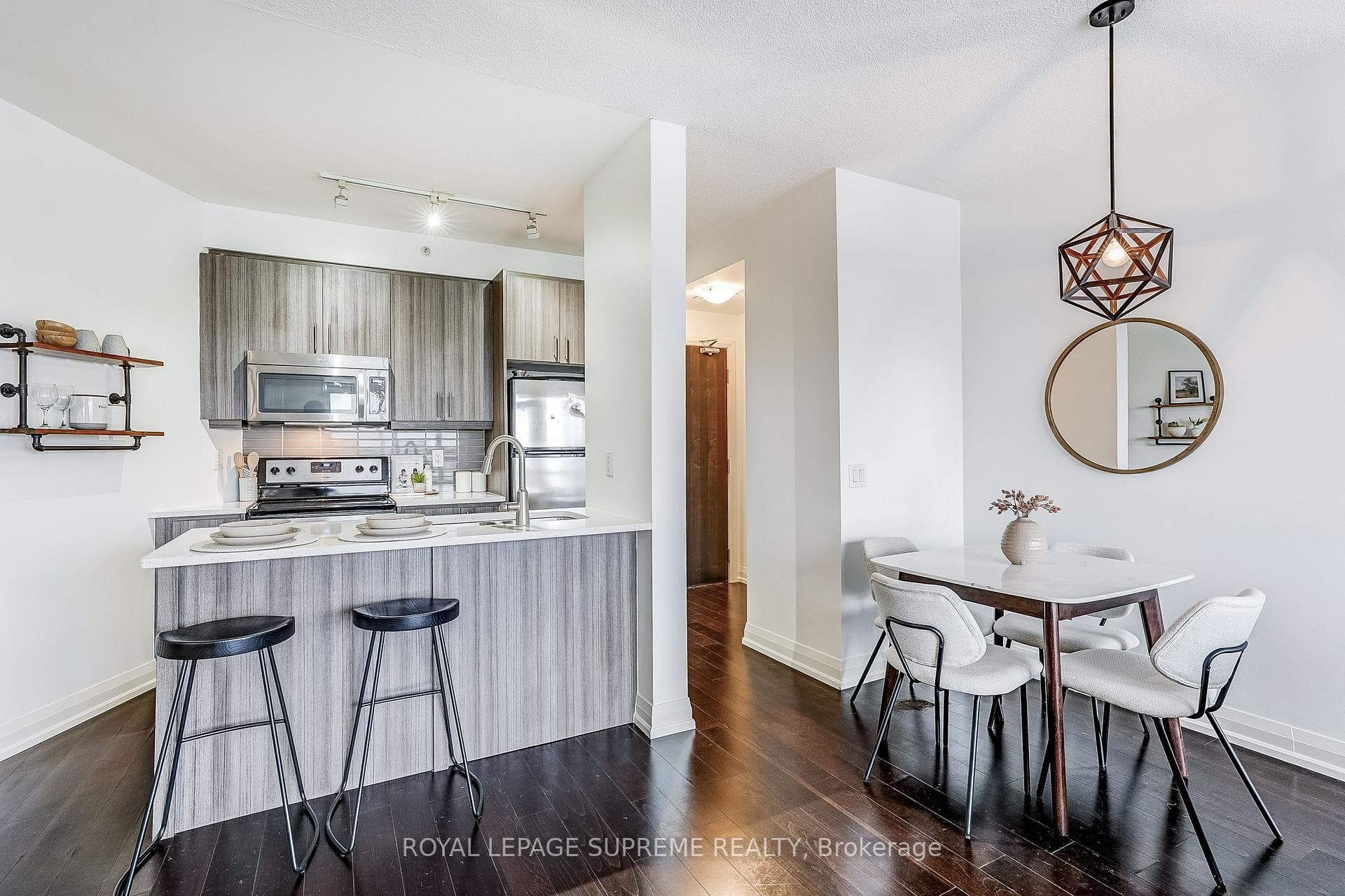 85 The Donway West N/A Unit 504 - Condo photo 12 of 42 in Don Mills / Parkwoods / Victoria Village, Ontario