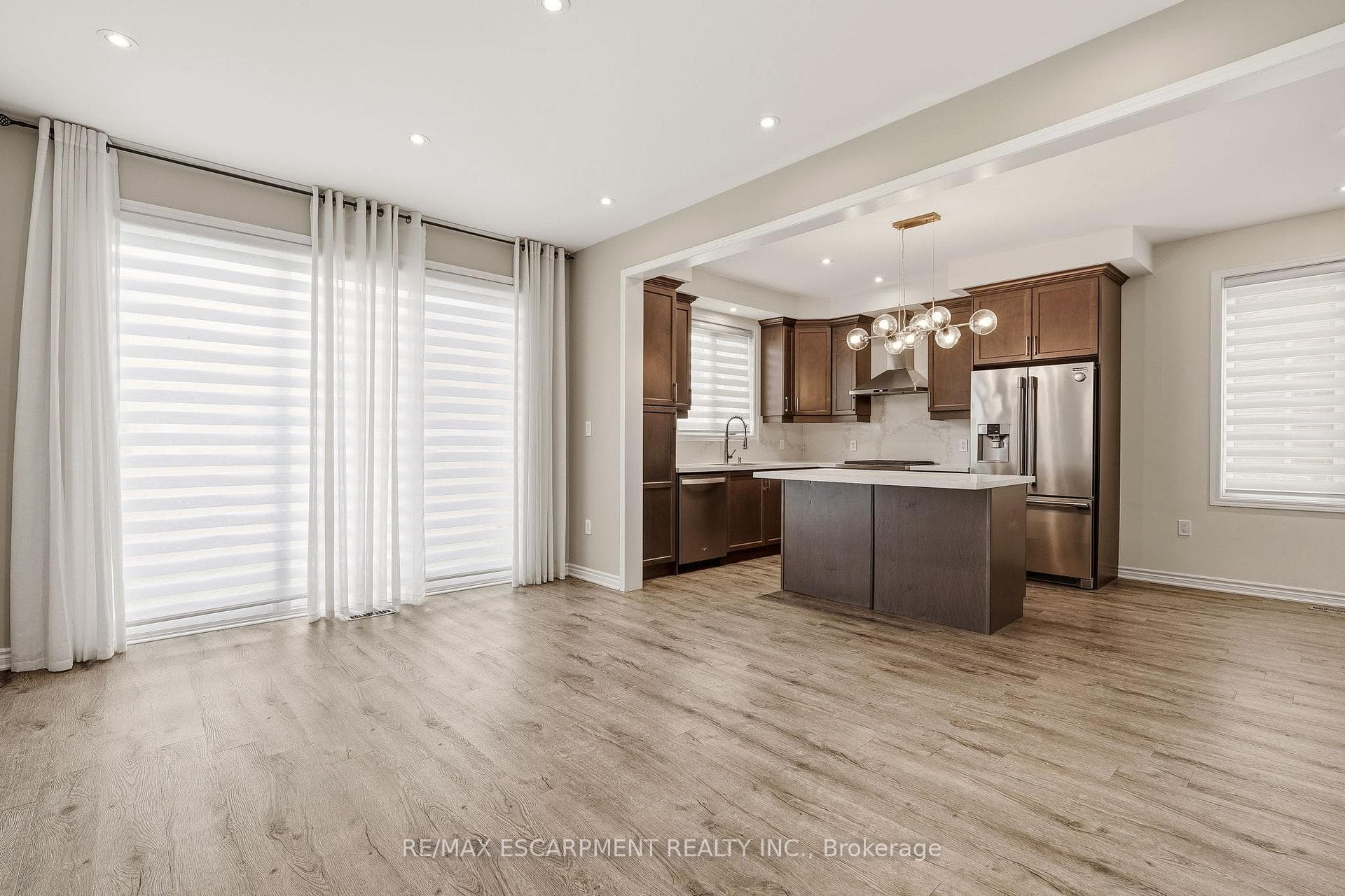 1364 Sycamore Garden - Townhouse photo 14 of 43 in Milton, Ontario