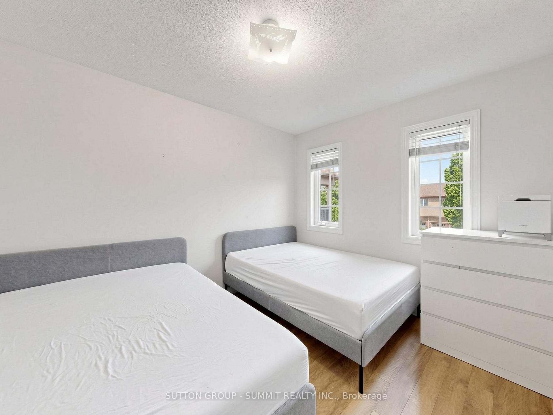 4880 YORKSHIRE Avenue - Detached photo 26 of 50 in Mississauga, Ontario