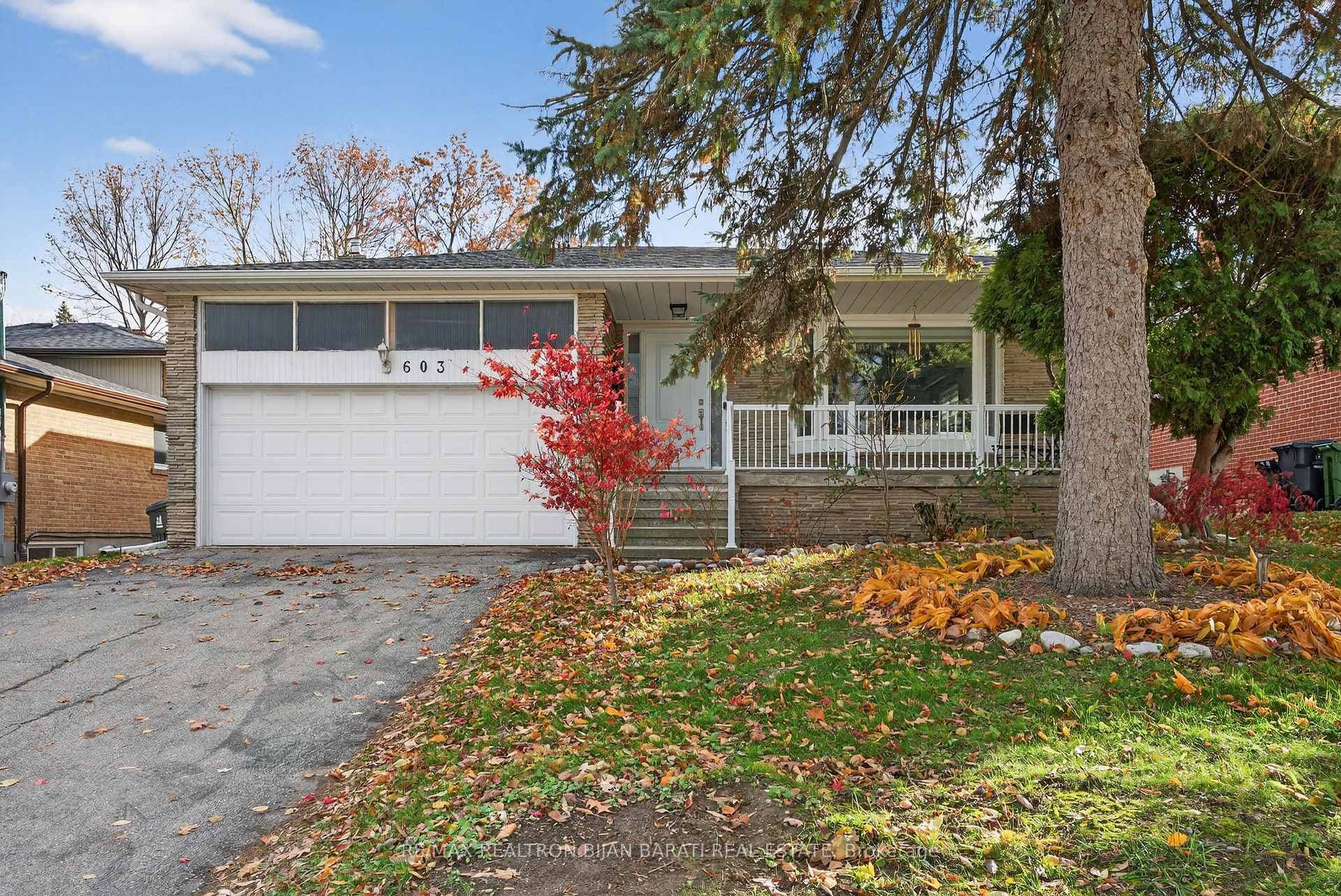603 Cummer Avenue - Detached photo 2 of 49 in Hillcrest Village / Bayview Village, Ontario