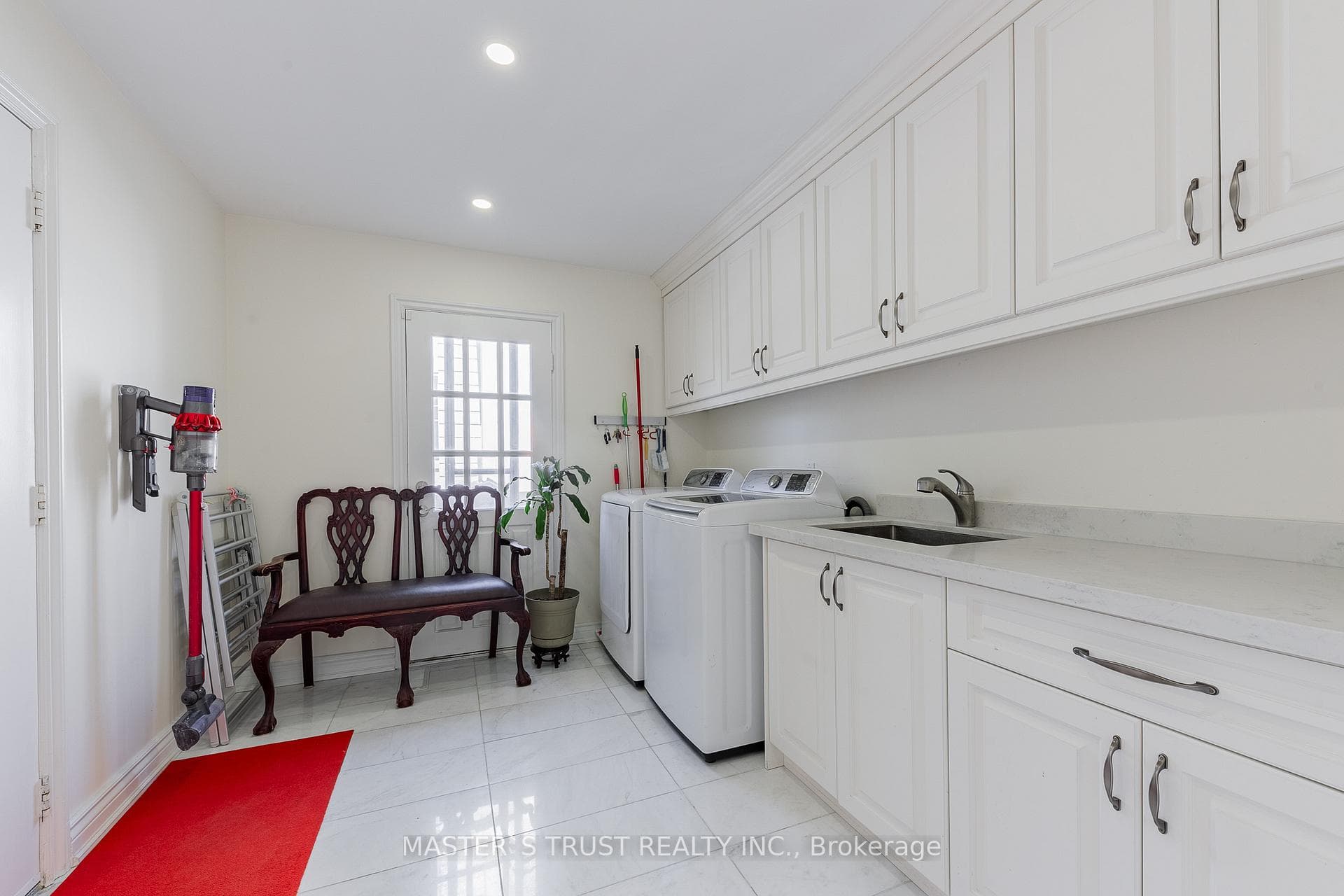 243 Burbank Drive - Detached photo 34 of 48 in Hillcrest Village / Bayview Village, Ontario