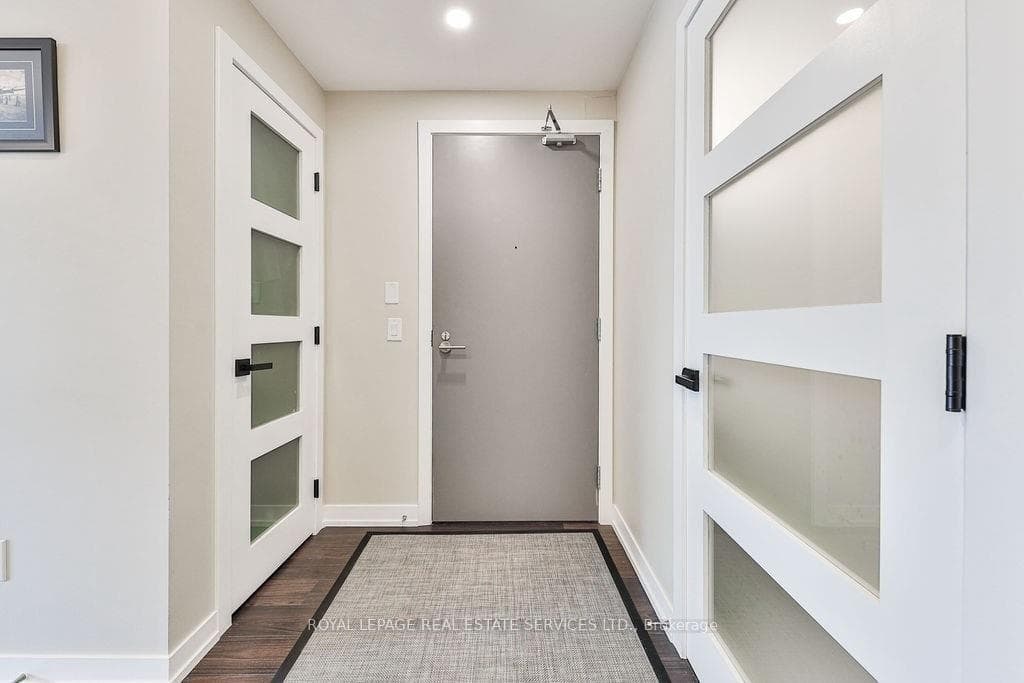 8 Fieldway Road Unit 315 - Condo photo 4 of 25 in Etobicoke (Islington / Rexdale), Ontario