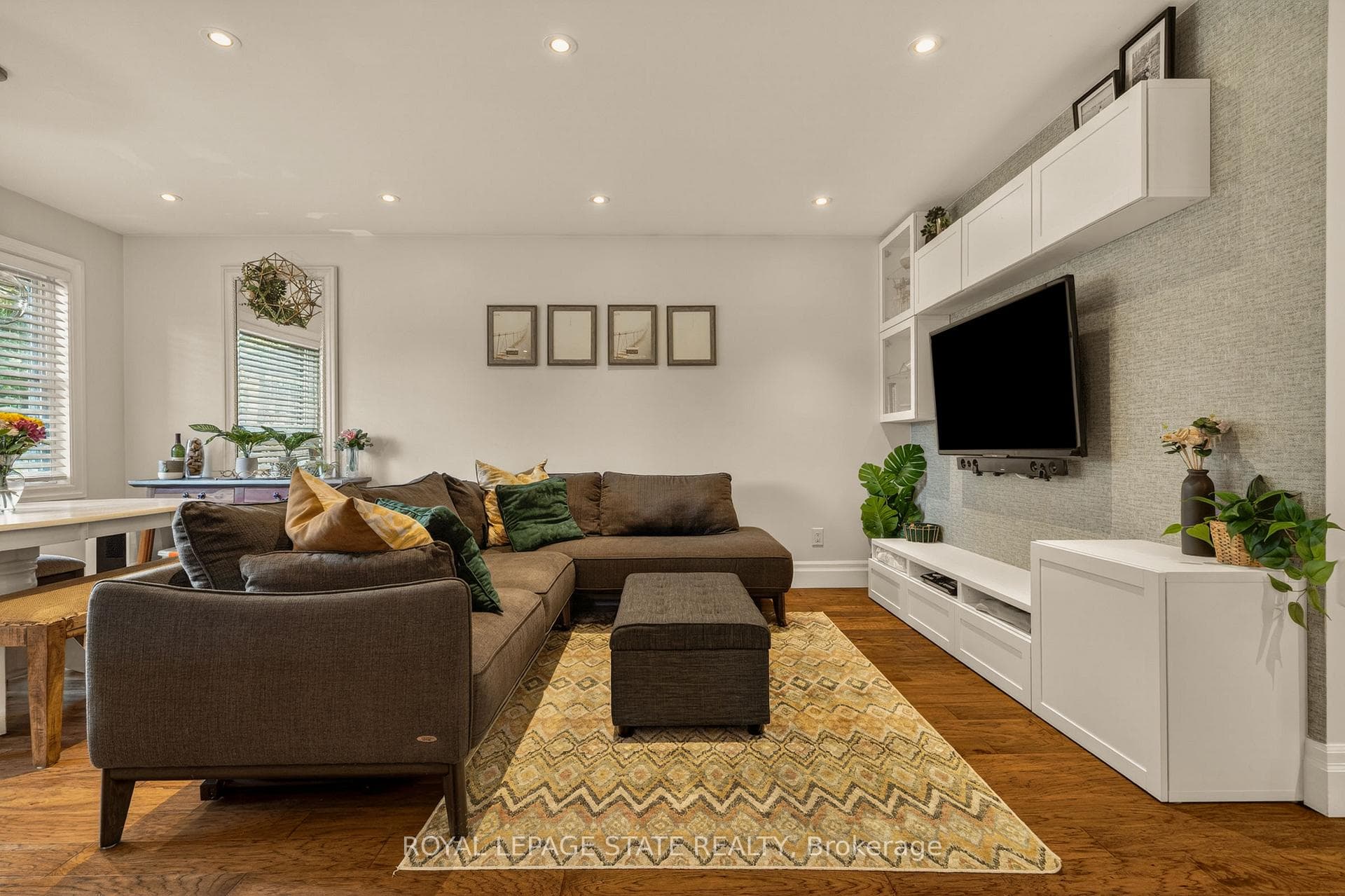 1396 Niels Avenue - Detached photo 17 of 50 in Burlington, Ontario