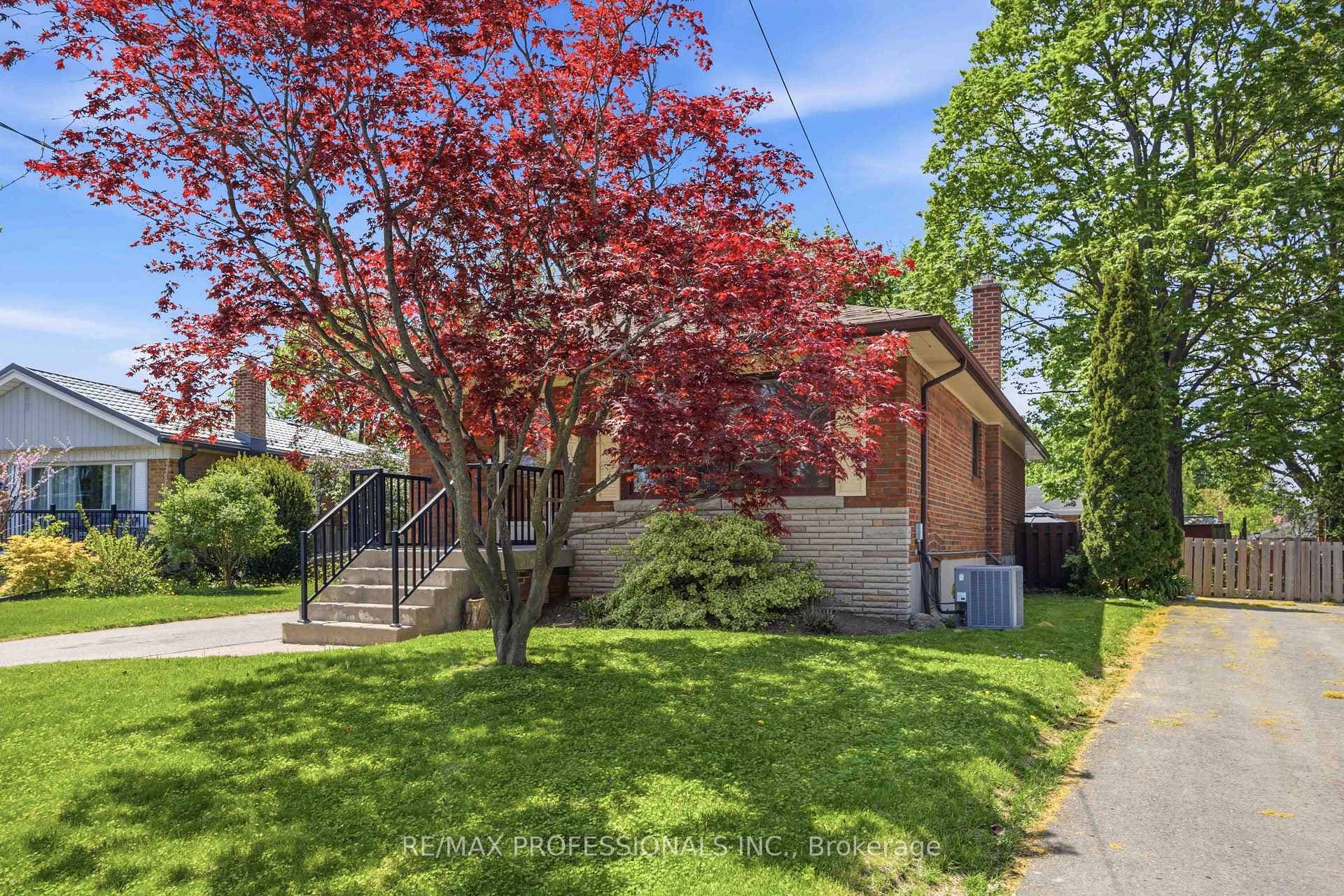 28 Chandler Drive - Detached photo 45 of 45 in Scarborough (West Hill / Highland Creek), Ontario