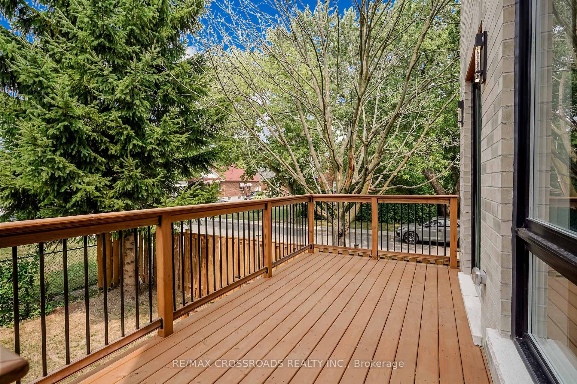 108 Park Street - Detached photo 41 of 44 in Birch Cliff / Cliffside, Ontario