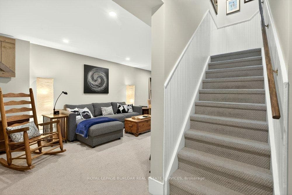 1078 Augustus Drive - Detached photo 38 of 49 in Burlington, Ontario