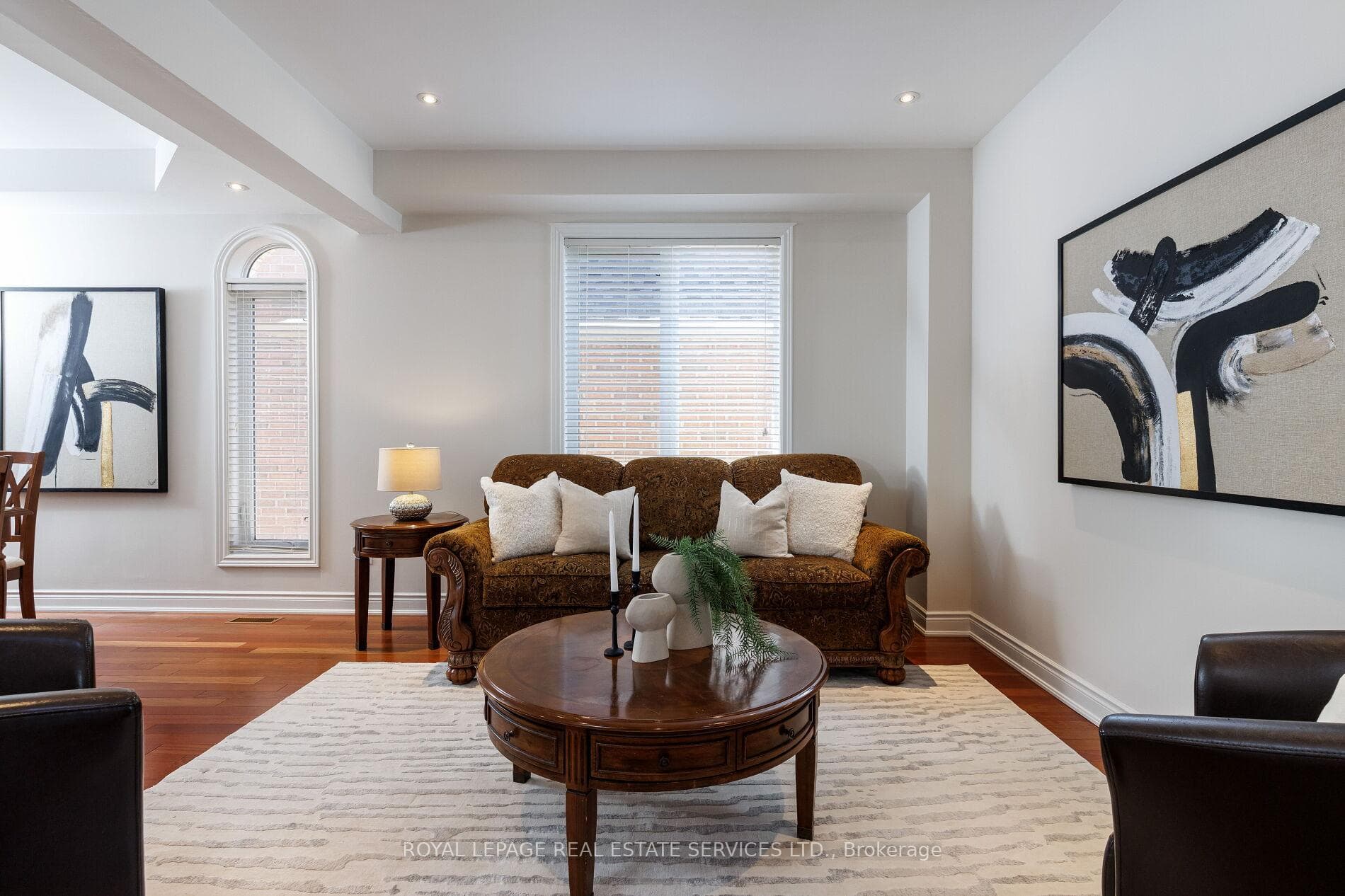 147 Innville Crescent - Detached photo 8 of 47 in Oakville, Ontario