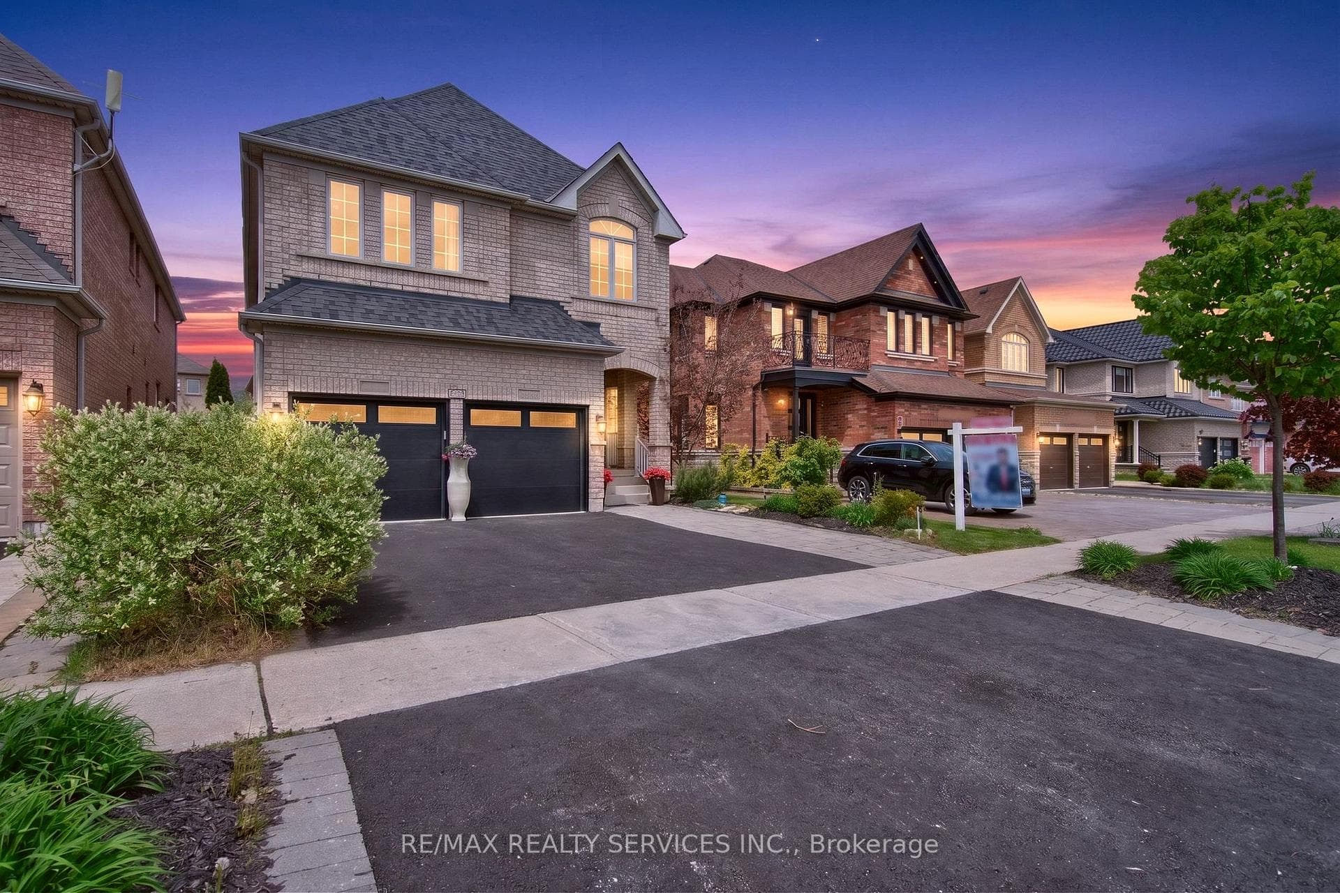 3365 Destination Drive - Detached photo 2 of 50 in Mississauga, Ontario