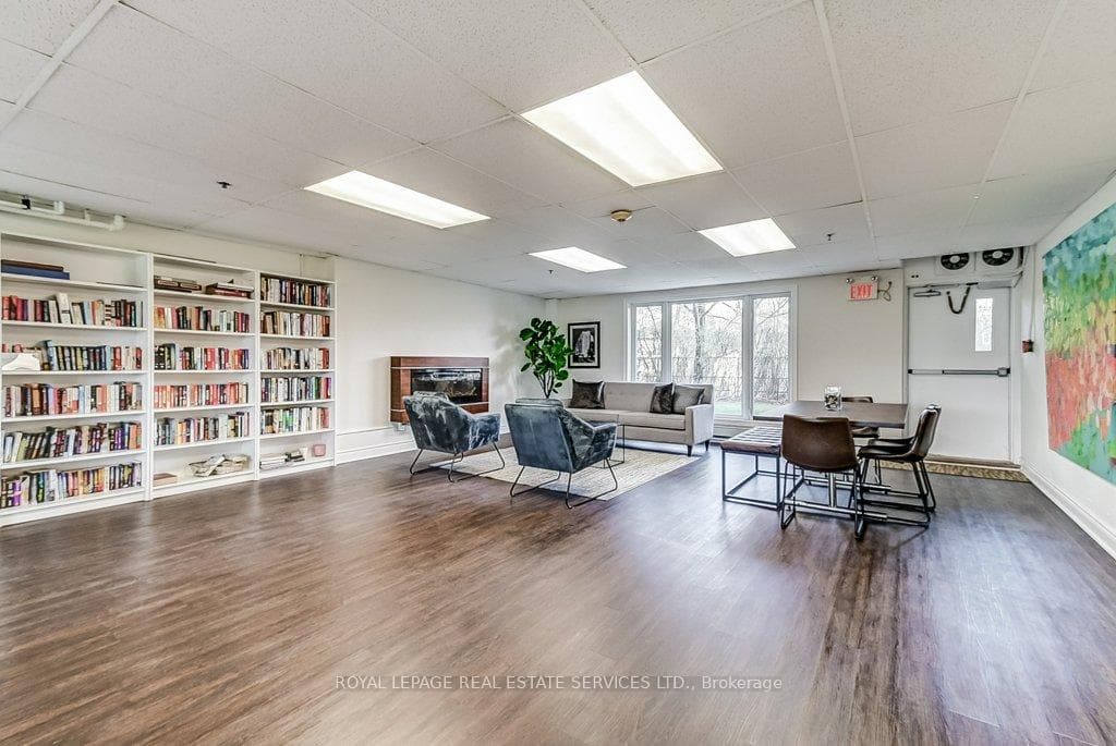 212 Kerr Street Unit 404 - Condo photo 28 of 33 in Oakville, Ontario