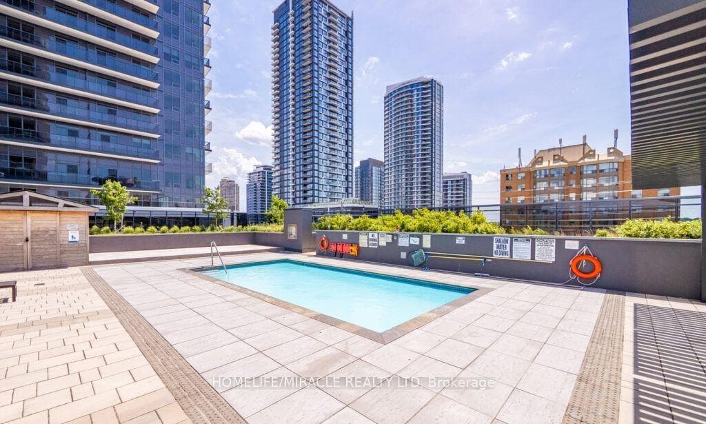 8 Nahani Way Unit 320 - Condo photo 12 of 13 in Mississauga, Ontario