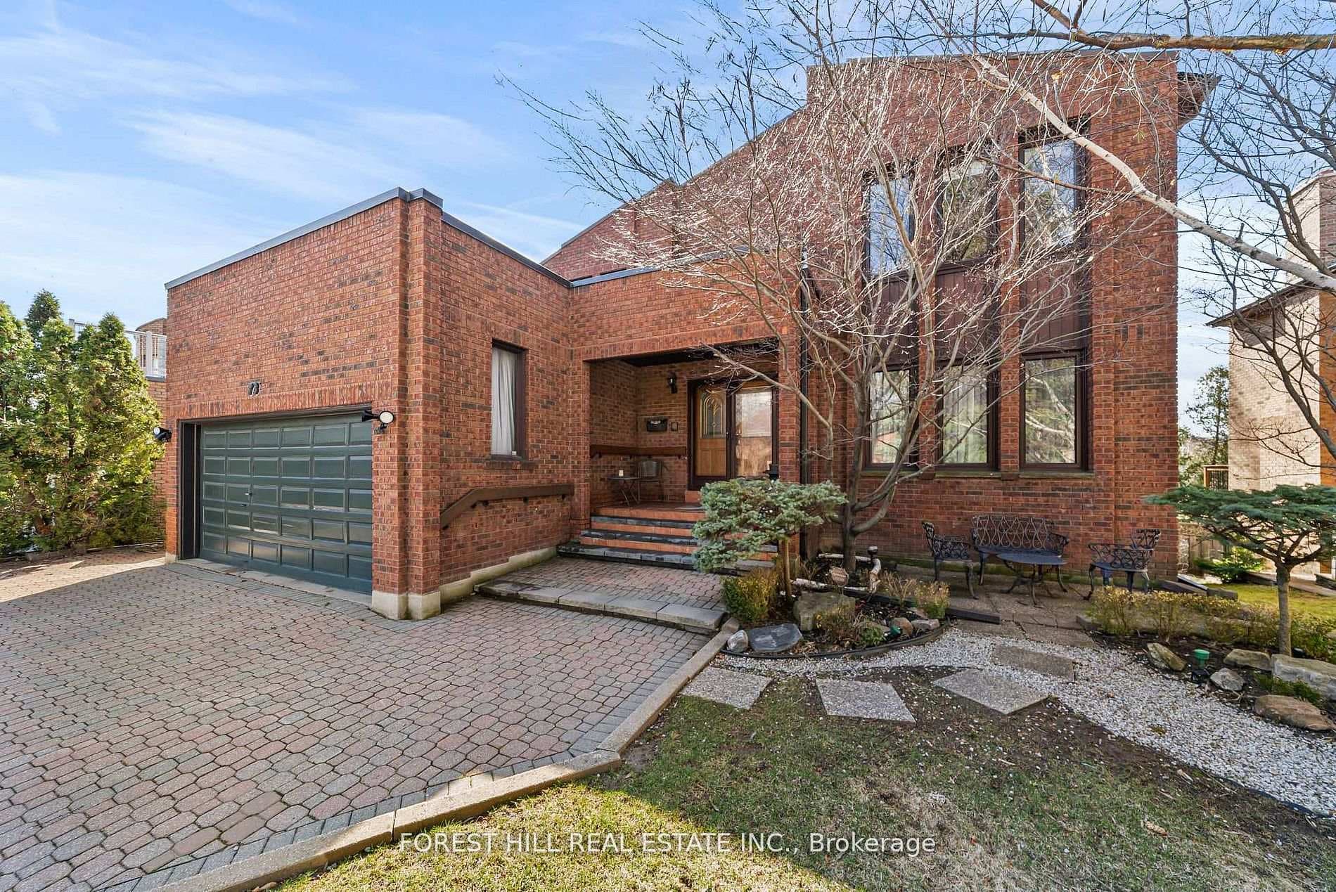 73 Garnier Court - Detached photo 3 of 48 in Hillcrest Village / Bayview Village, Ontario