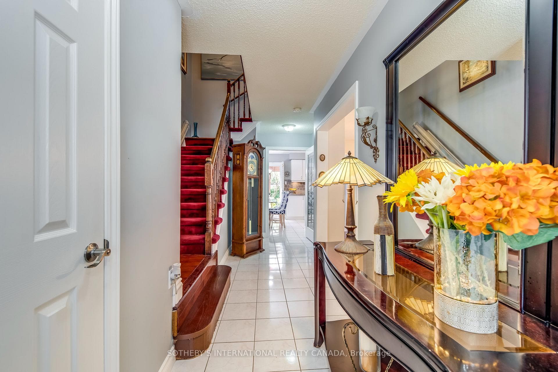 2294 Dale Ridge Drive - Semi-Detached photo 9 of 46 in Oakville, Ontario