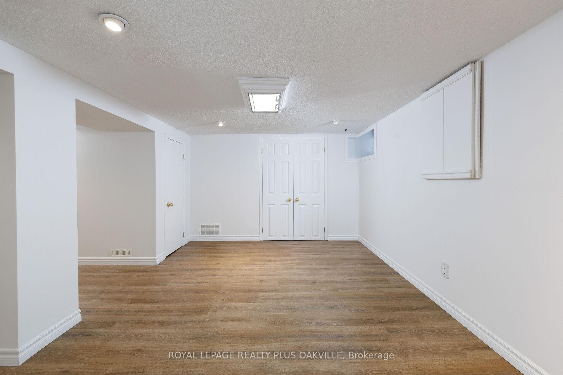 373 Rossmore Boulevard - Detached photo 35 of 50 in Burlington, Ontario