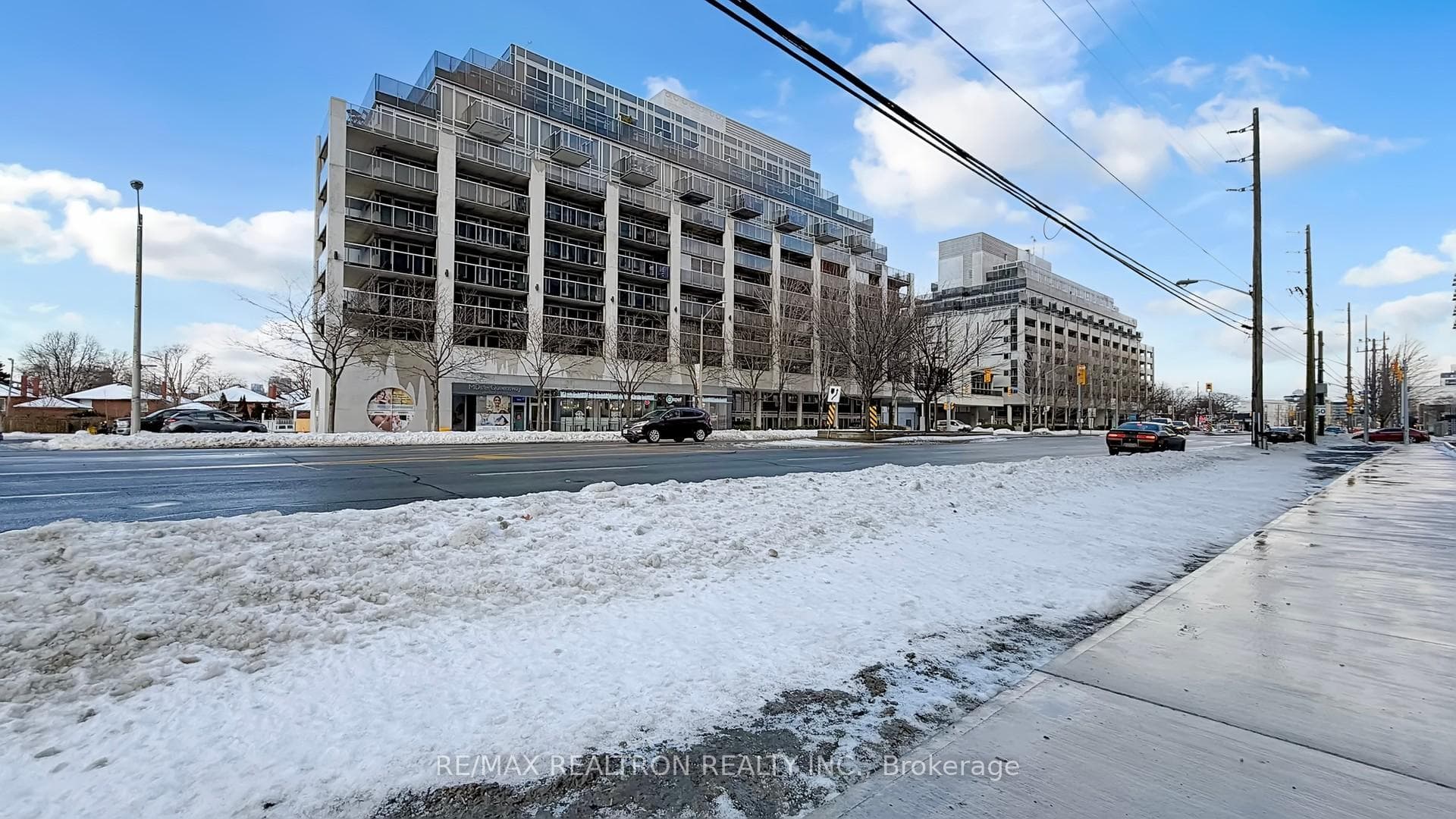 1050 The Queensway Avenue Unit 217 - Condo photo 2 of 41 in Etobicoke (Islington / Rexdale), Ontario
