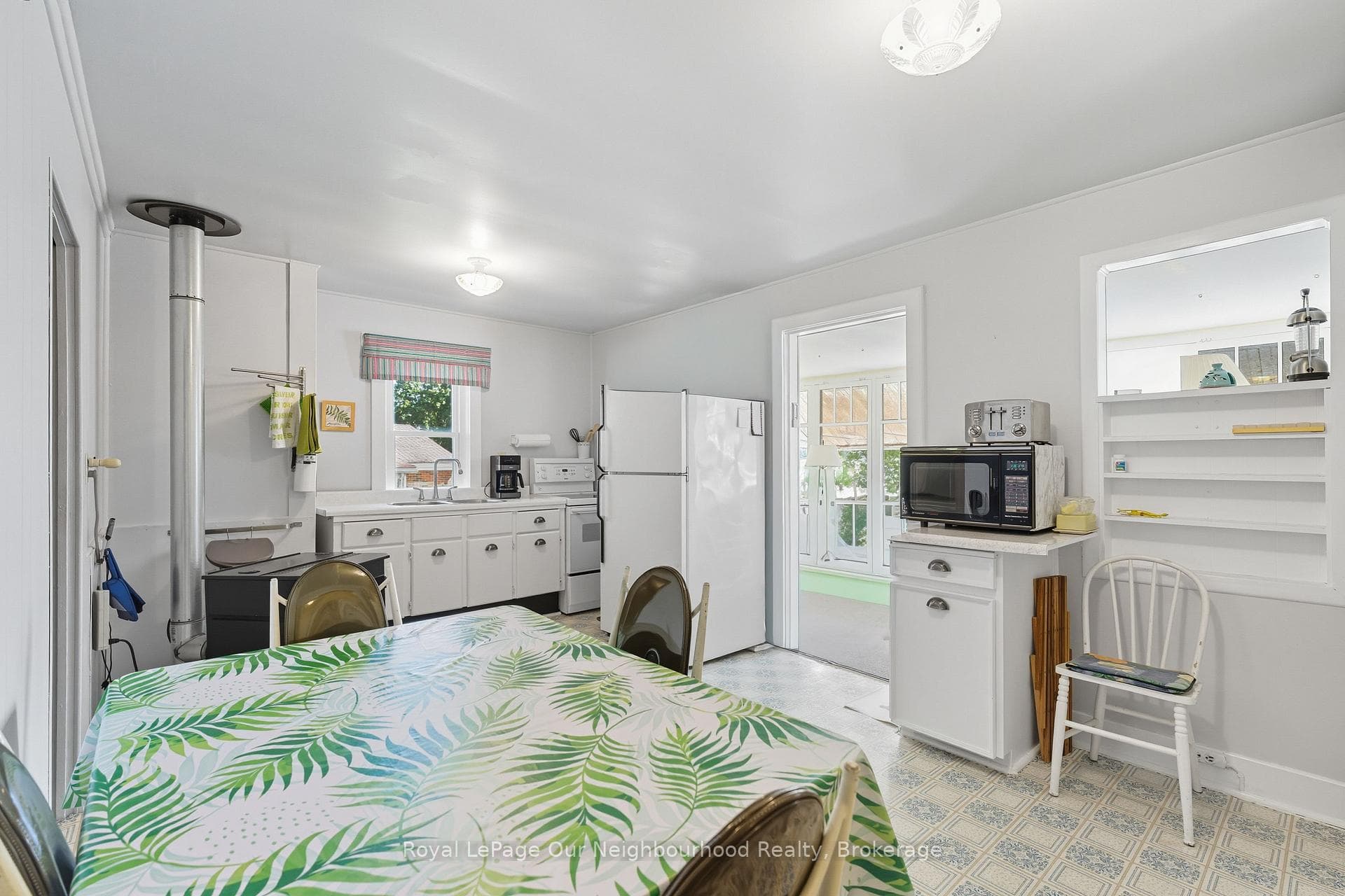 361 Hannah Road Unit 325 - Detached photo 7 of 33 in Hamilton Township, Ontario