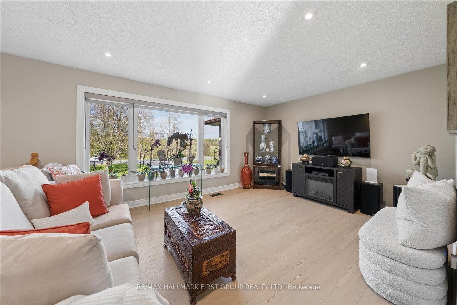 2720 Castle Hill Drive - Detached photo 14 of 37 in Hamilton Township, Ontario