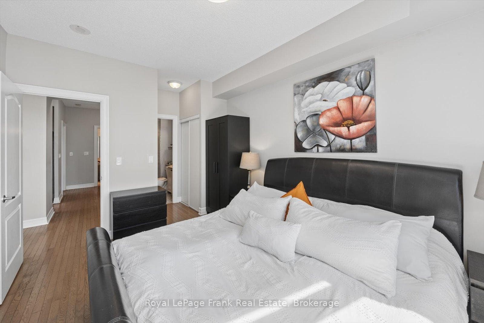 1 Elm Drive Unit 2405 - Condo photo 13 of 22 in Mississauga, Ontario