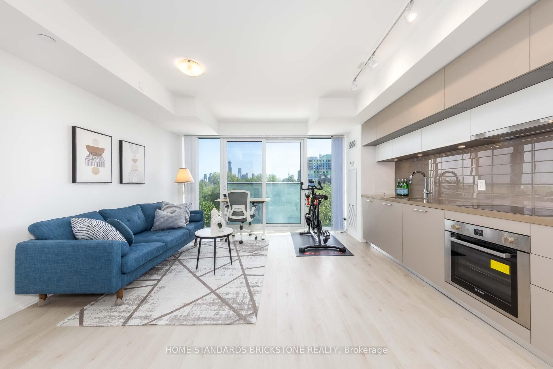 99 Foxbar Road Unit 711 - Condo photo 13 of 36 in Annex / Yorkville / Summerhill, Ontario