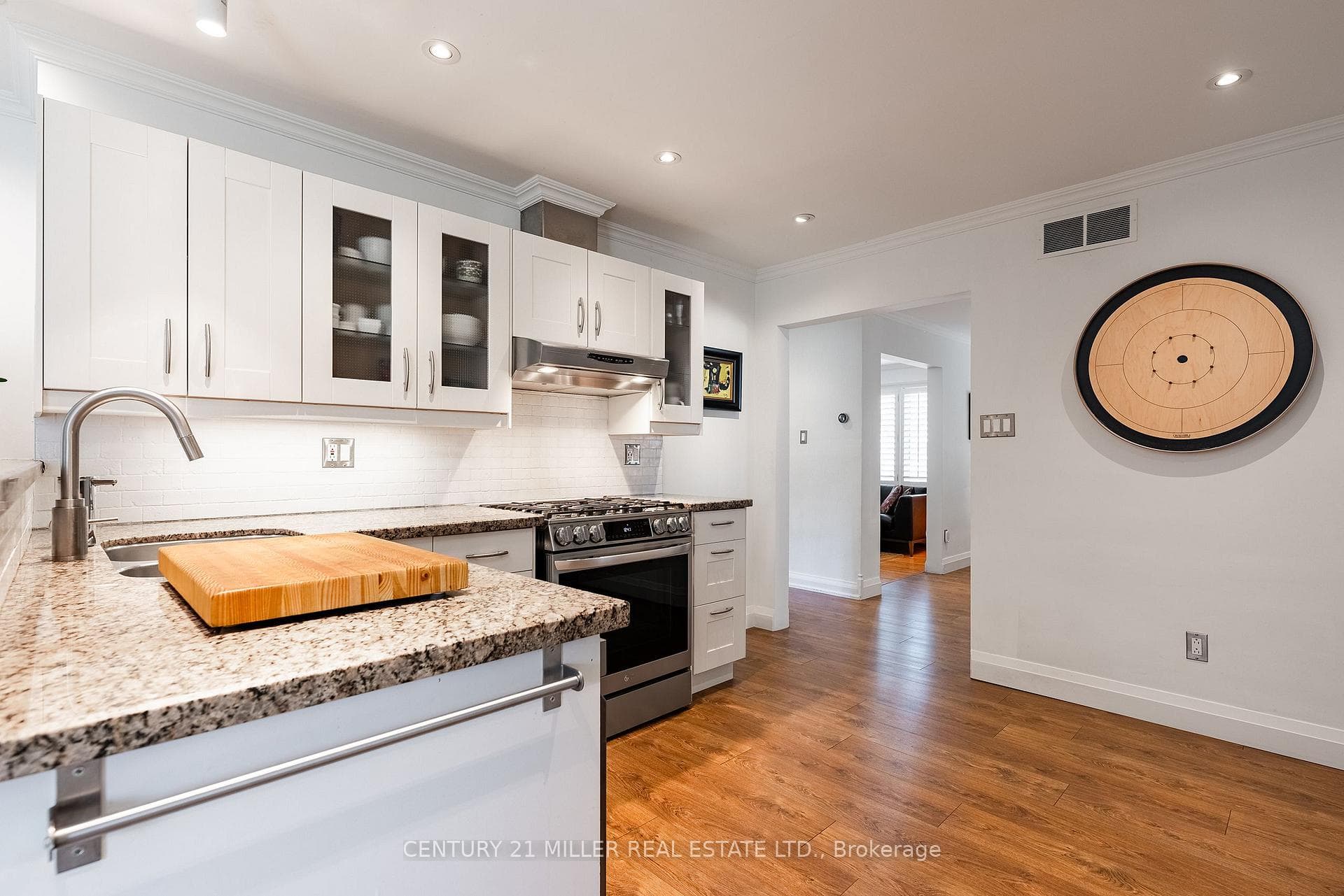 262 Oakwood Crescent - Detached photo 17 of 48 in Oakville, Ontario