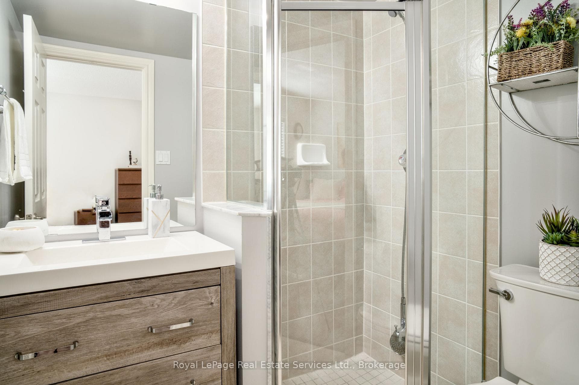 1701 Lampman Avenue Unit 507 - Condo photo 13 of 23 in Burlington, Ontario