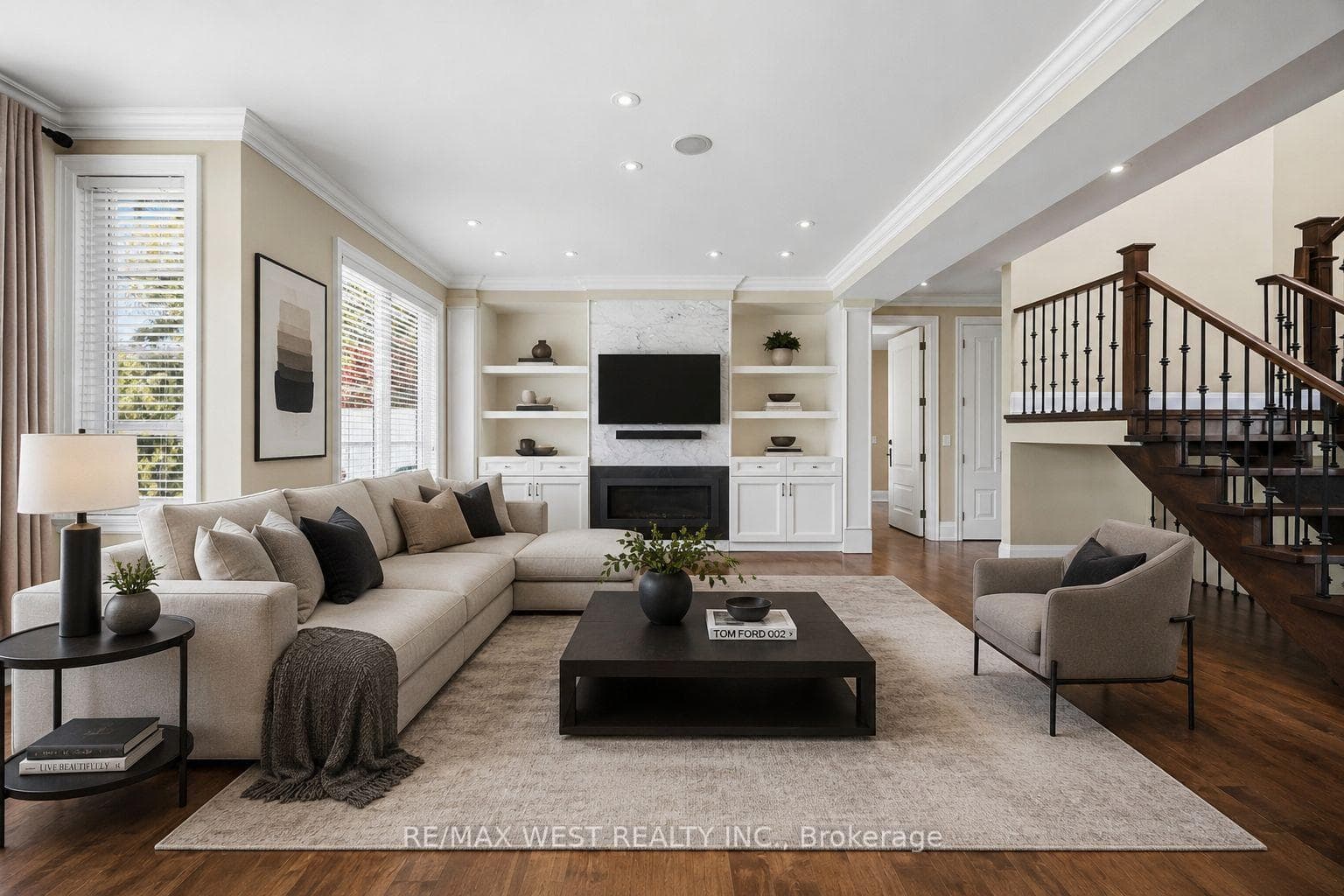 35 Conifer Drive - Detached photo 8 of 46 in Etobicoke (Islington / Rexdale), Ontario