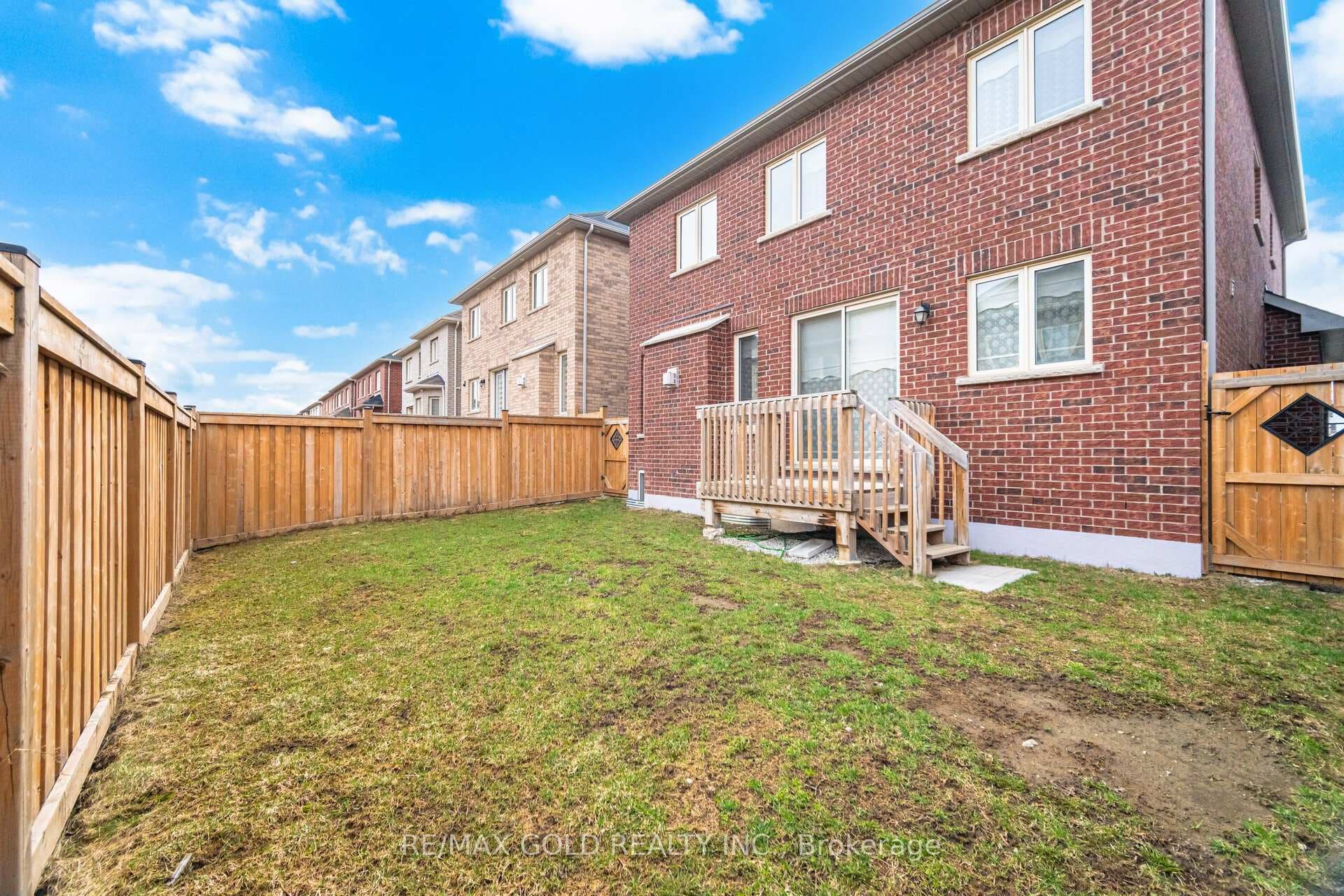 11 Sinatra Street - Detached photo 29 of 30 in Brampton, Ontario