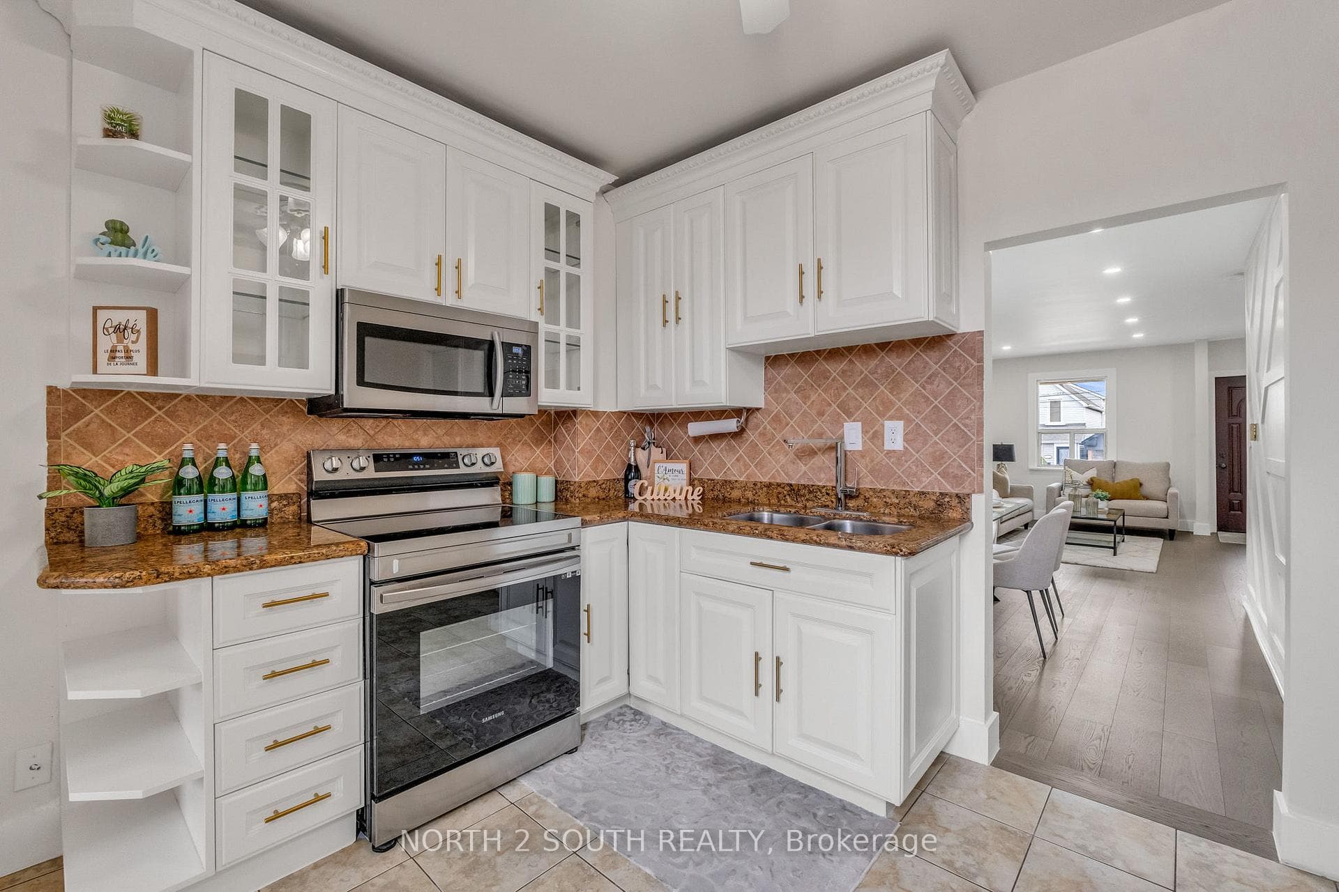 28 Teignmouth Avenue - Detached photo 10 of 44 in Keelesdale / Eglinton West, Ontario