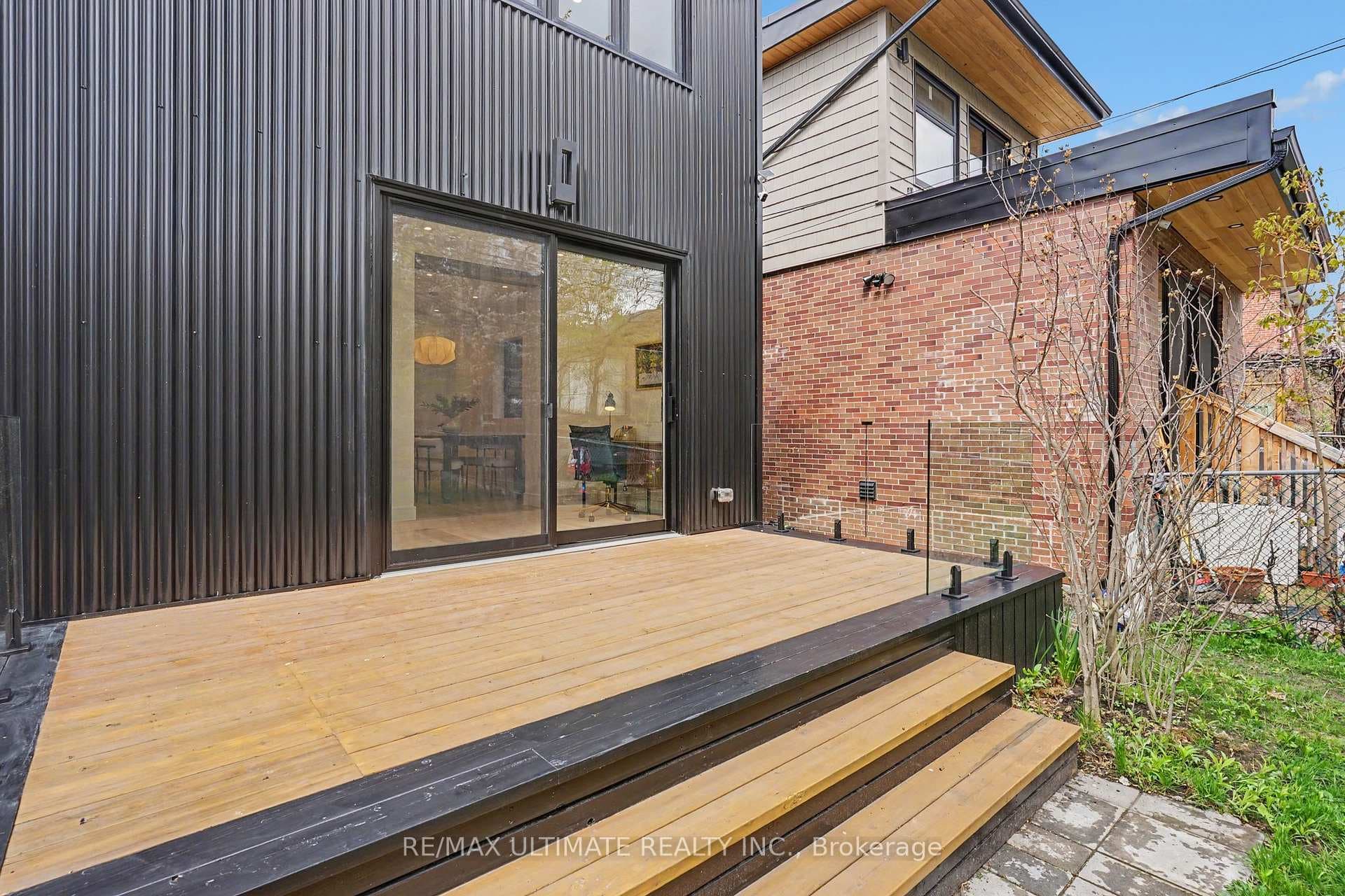 89 Alberta Avenue - Semi-Detached photo 46 of 49 in Annex / Yorkville / Summerhill, Ontario
