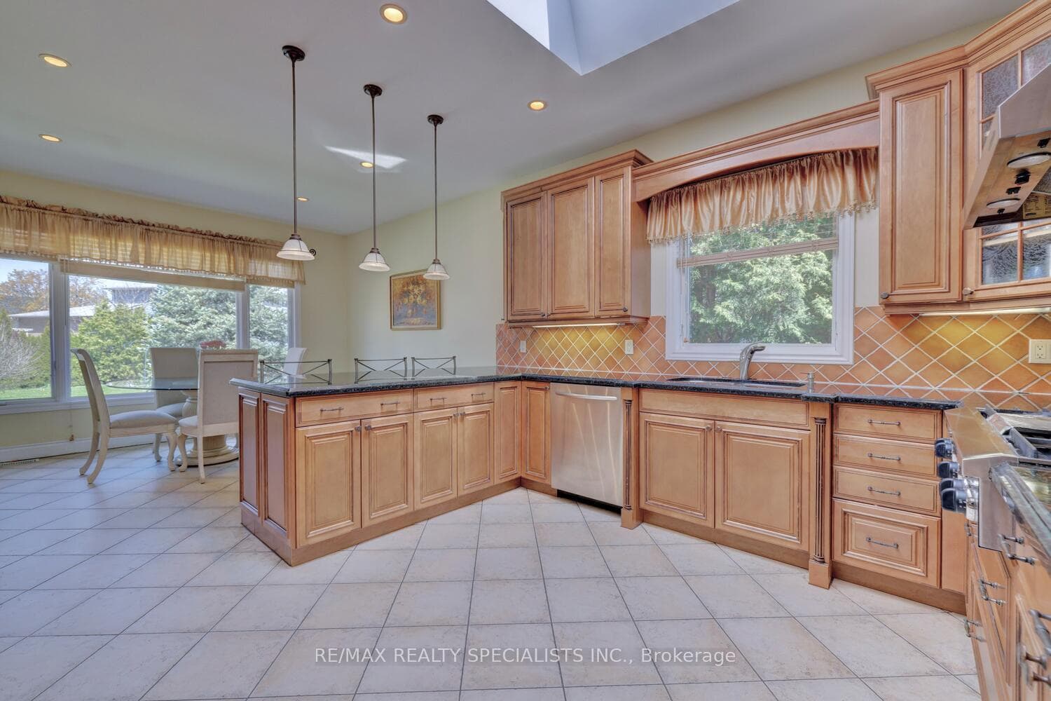 2141 Fowler Lane - Detached photo 15 of 44 in Mississauga, Ontario