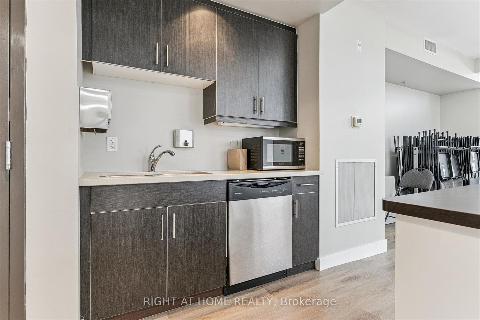 5317 Upper Middle Road Unit 312 - Condo photo 22 of 26 in Burlington, Ontario