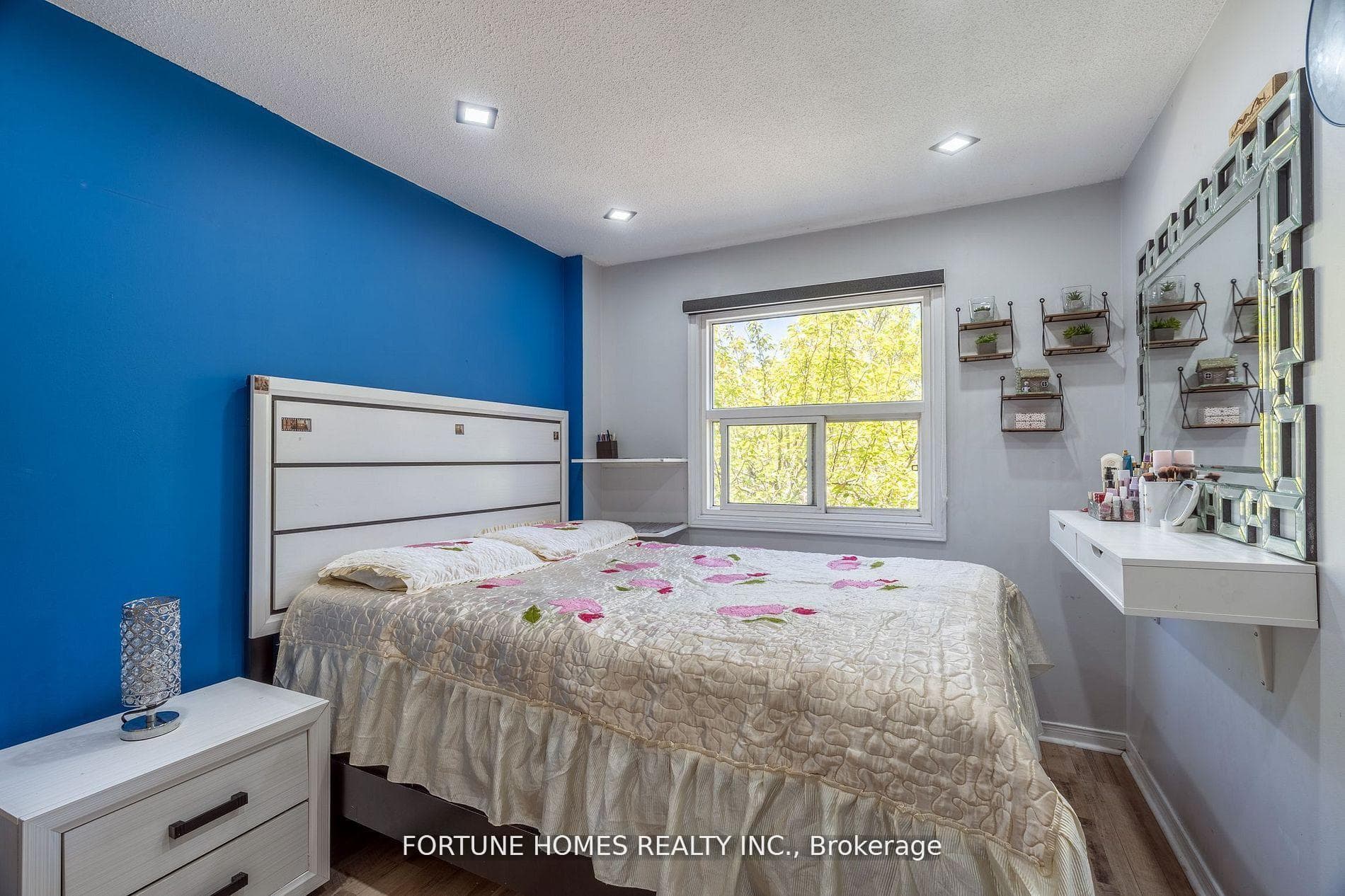 21 Garden Avenue - Detached photo 18 of 33 in Brampton, Ontario