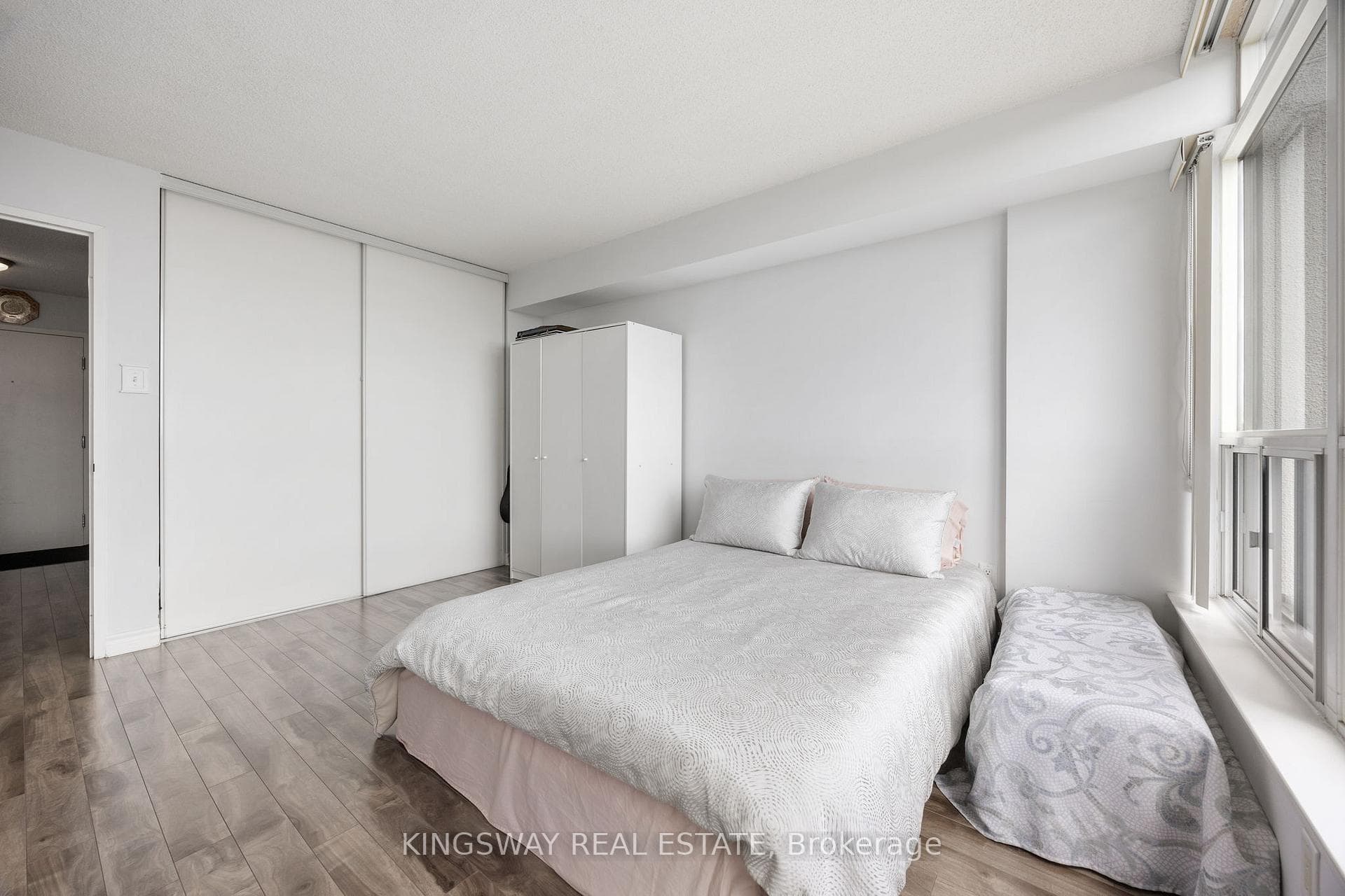 12 Laurelcrest Street Unit 507 - Condo photo 14 of 20 in Brampton, Ontario
