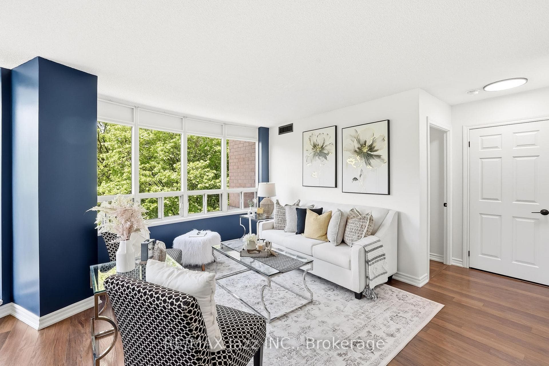 16 Dallimore Circle Unit 307 - Condo photo 16 of 50 in Don Mills / Parkwoods / Victoria Village, Ontario