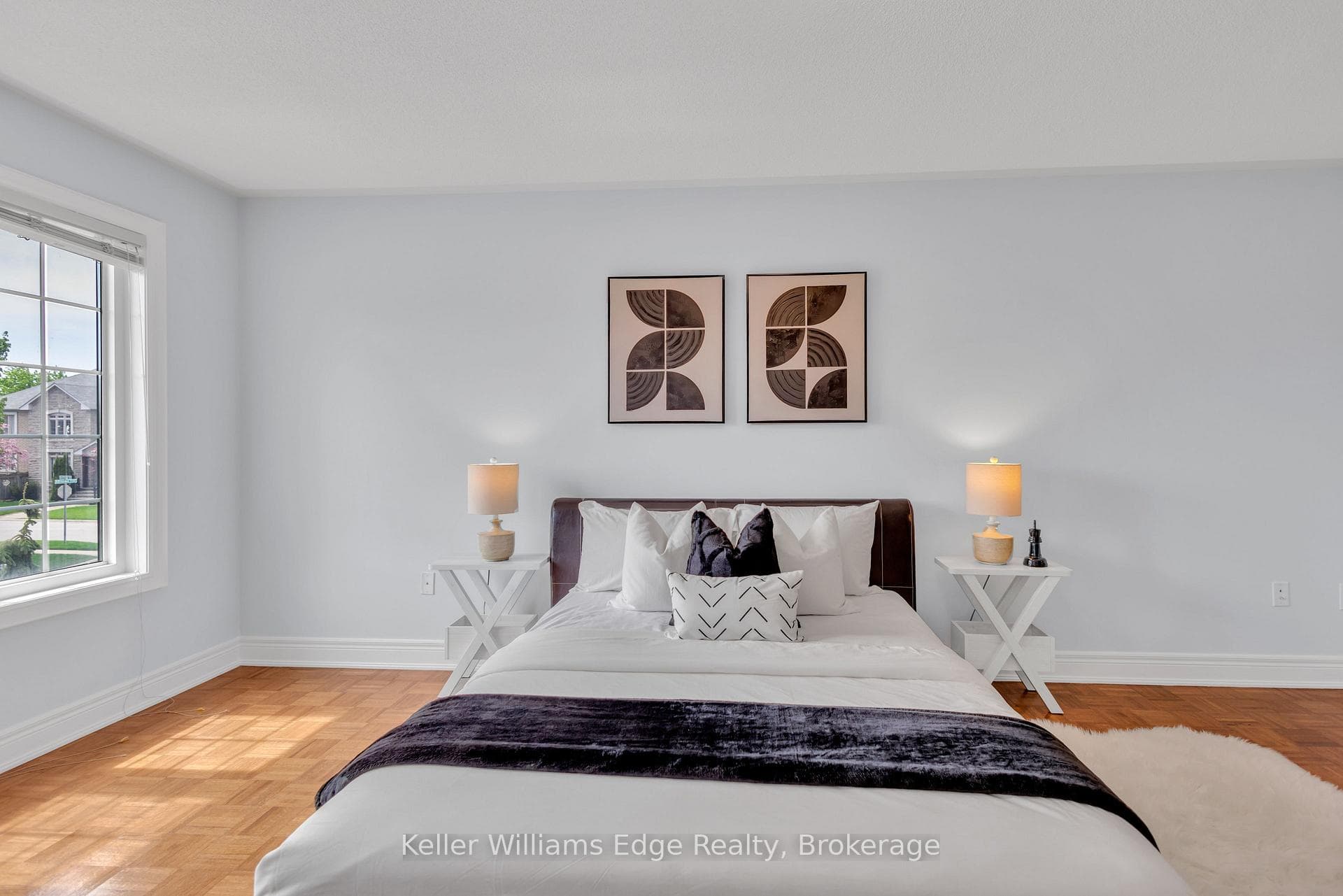 2241 Adirondak Trail - Detached photo 25 of 50 in Oakville, Ontario