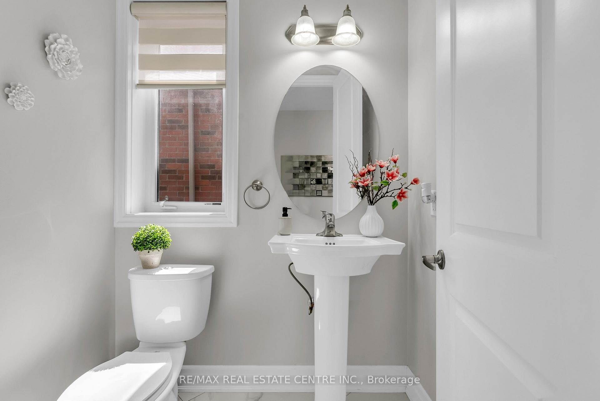 24 Rising Hill Ridge - Semi-Detached photo 18 of 47 in Brampton, Ontario