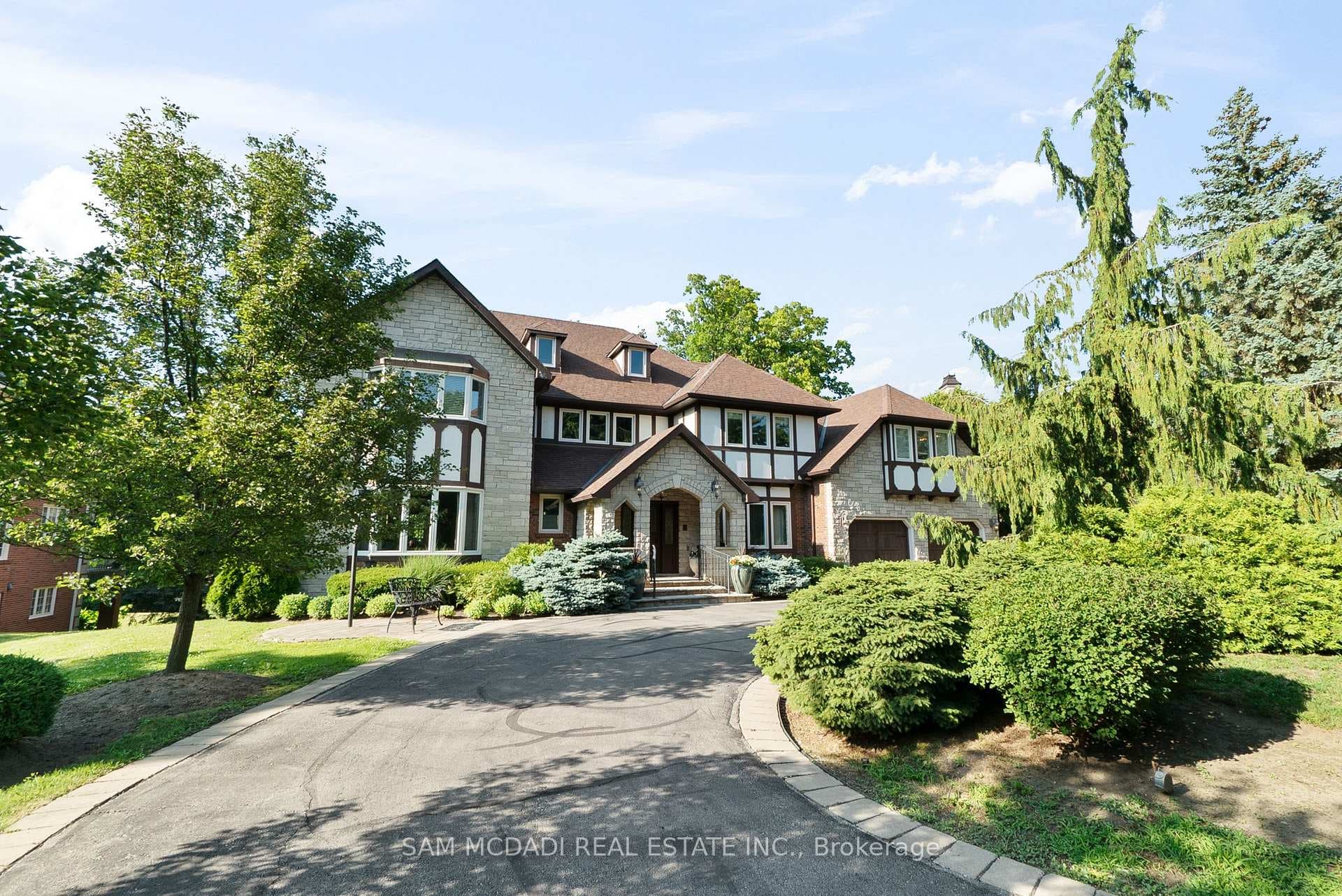 2235 Shawanaga Trail - Detached photo 38 of 48 in Mississauga, Ontario