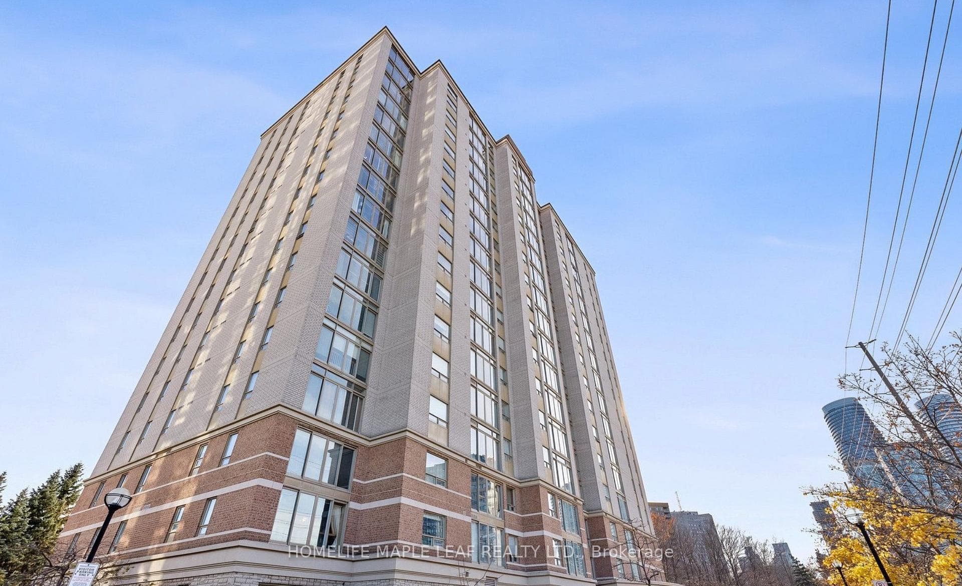 200 Burnhamthorpe Road Unit 1304 - Condo for sale in Erin Mills, Ontario