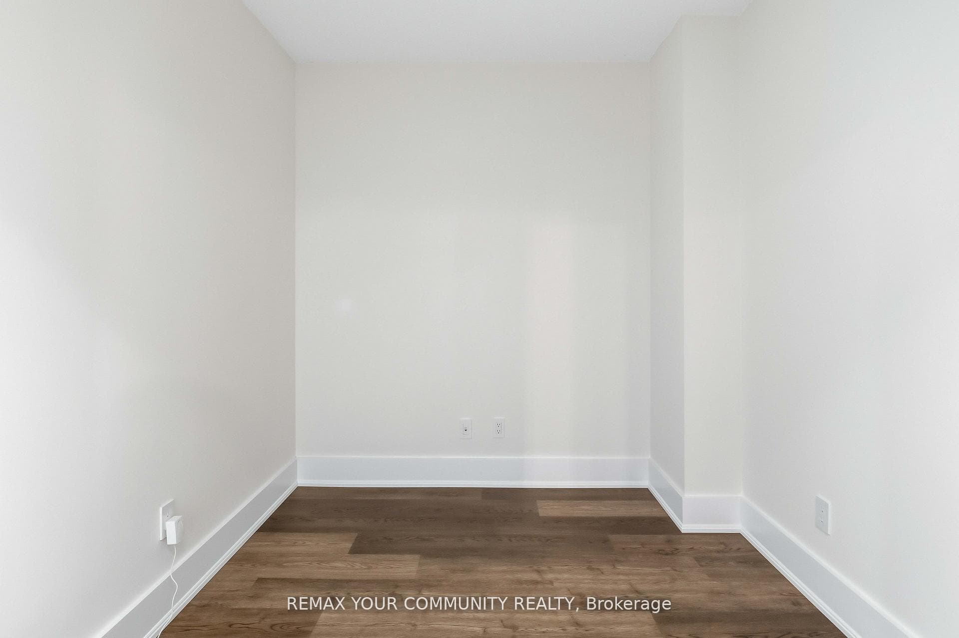 8 Scollard Street Unit 606 - Condo photo 16 of 37 in Annex / Yorkville / Summerhill, Ontario