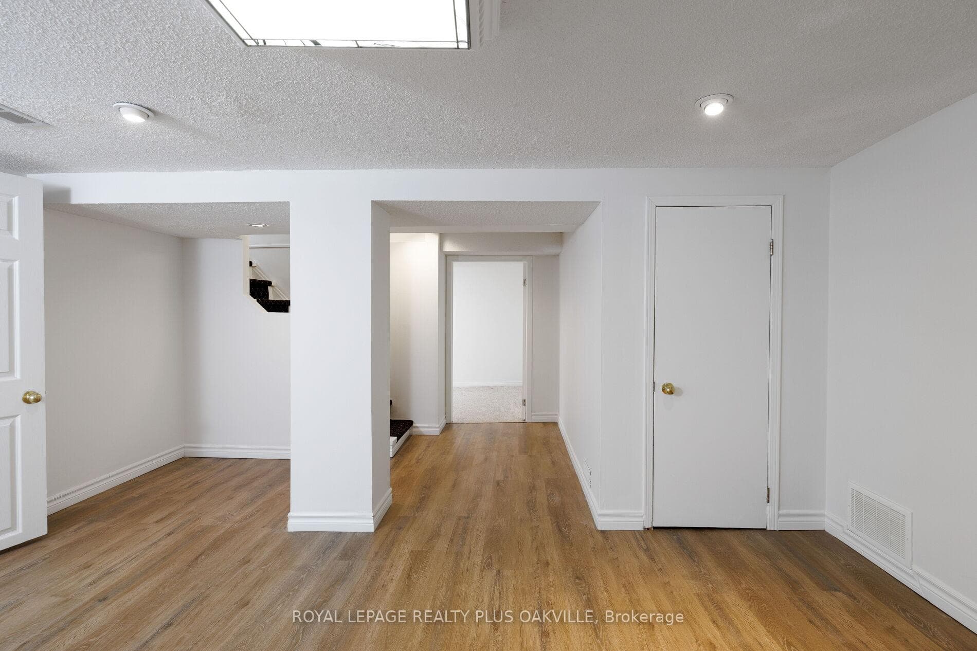 373 Rossmore Boulevard - Detached photo 39 of 50 in Burlington, Ontario