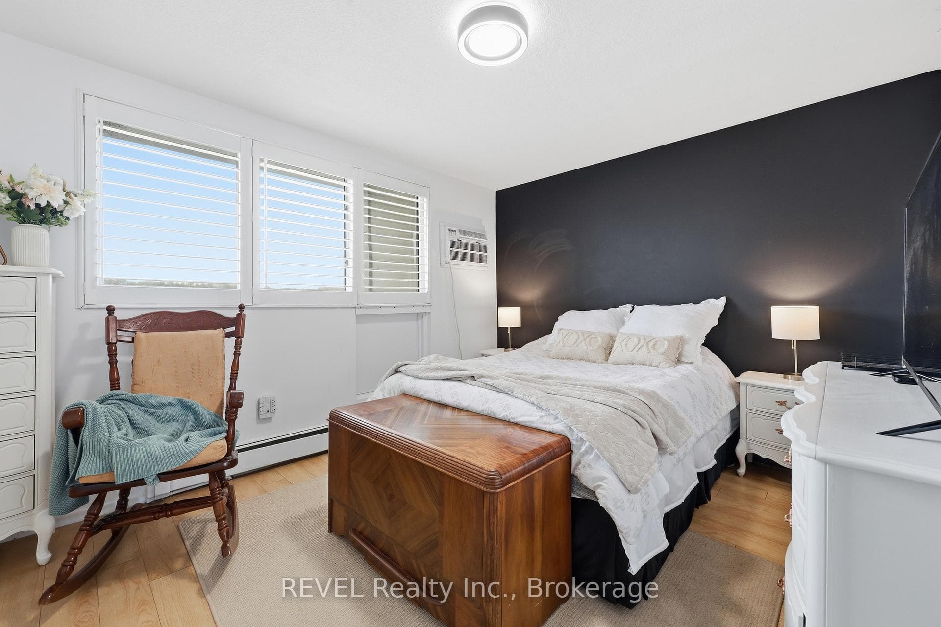 350 Quigley Road Unit 824 - Condo photo 18 of 25 in Hamilton, Ontario