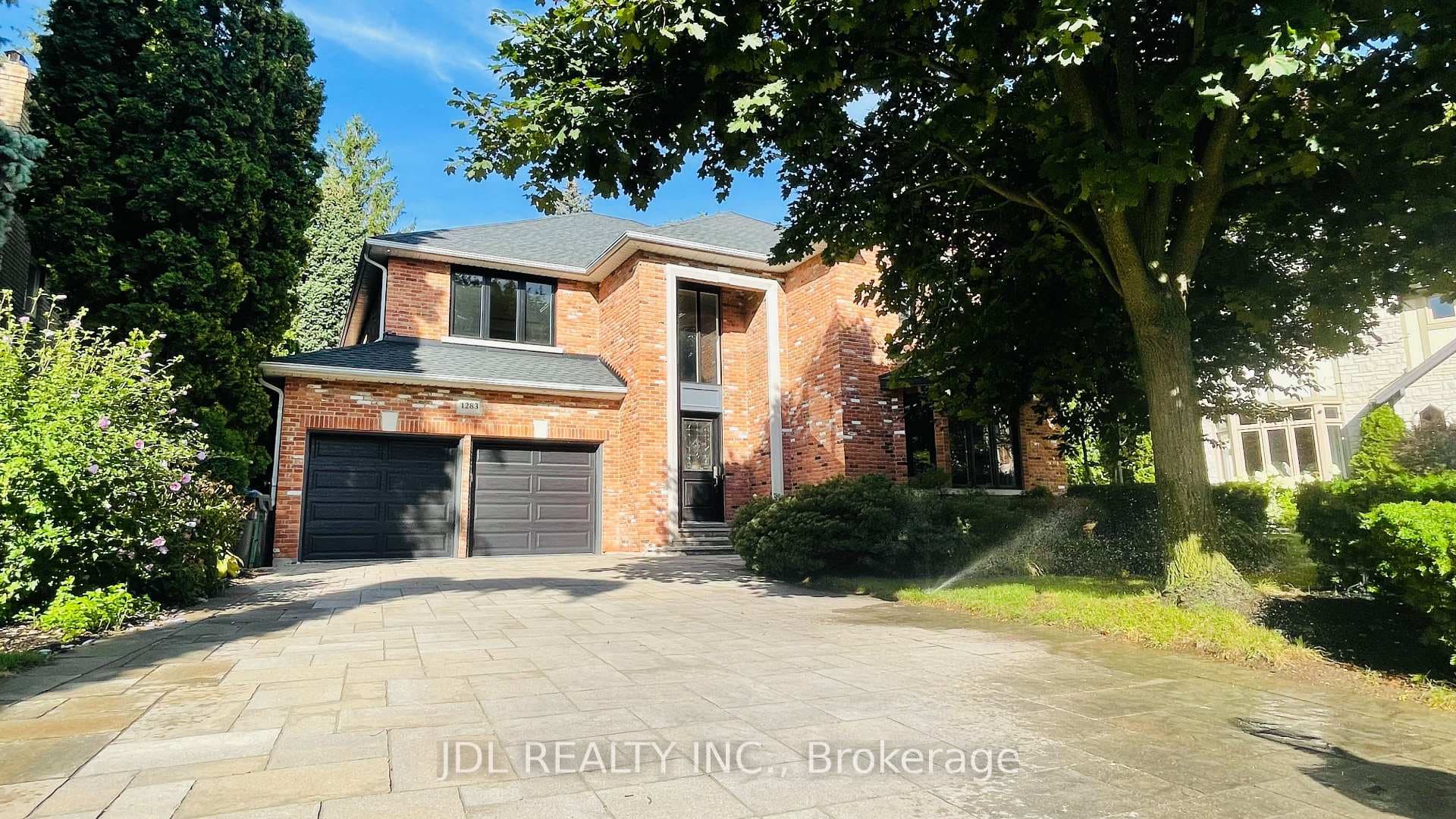 1283 Lindburgh Court - Detached photo 2 of 49 in Mississauga, Ontario