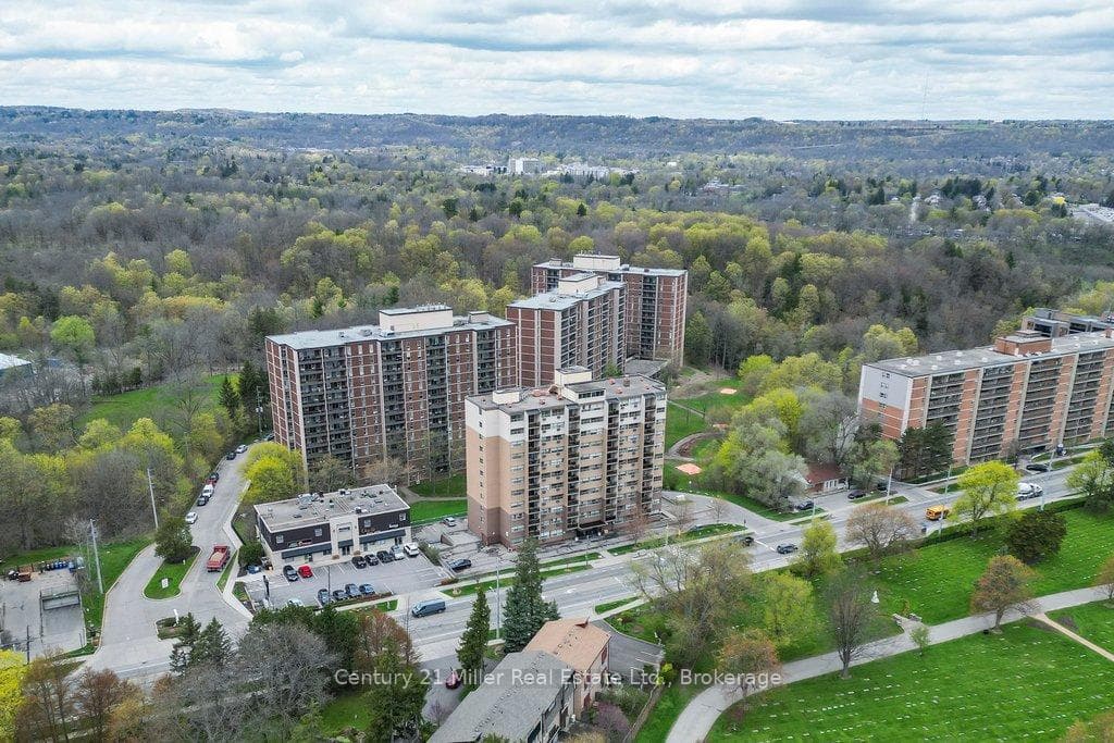 1950 Main Street Unit 1108 - Condo photo 8 of 38 in Hamilton, Ontario
