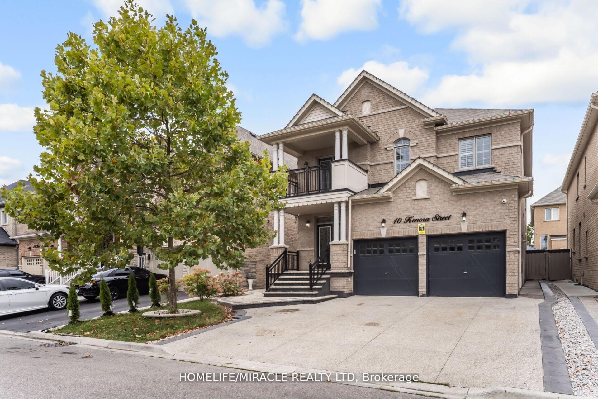 10 Kenora Street - Detached photo 3 of 50 in Brampton, Ontario